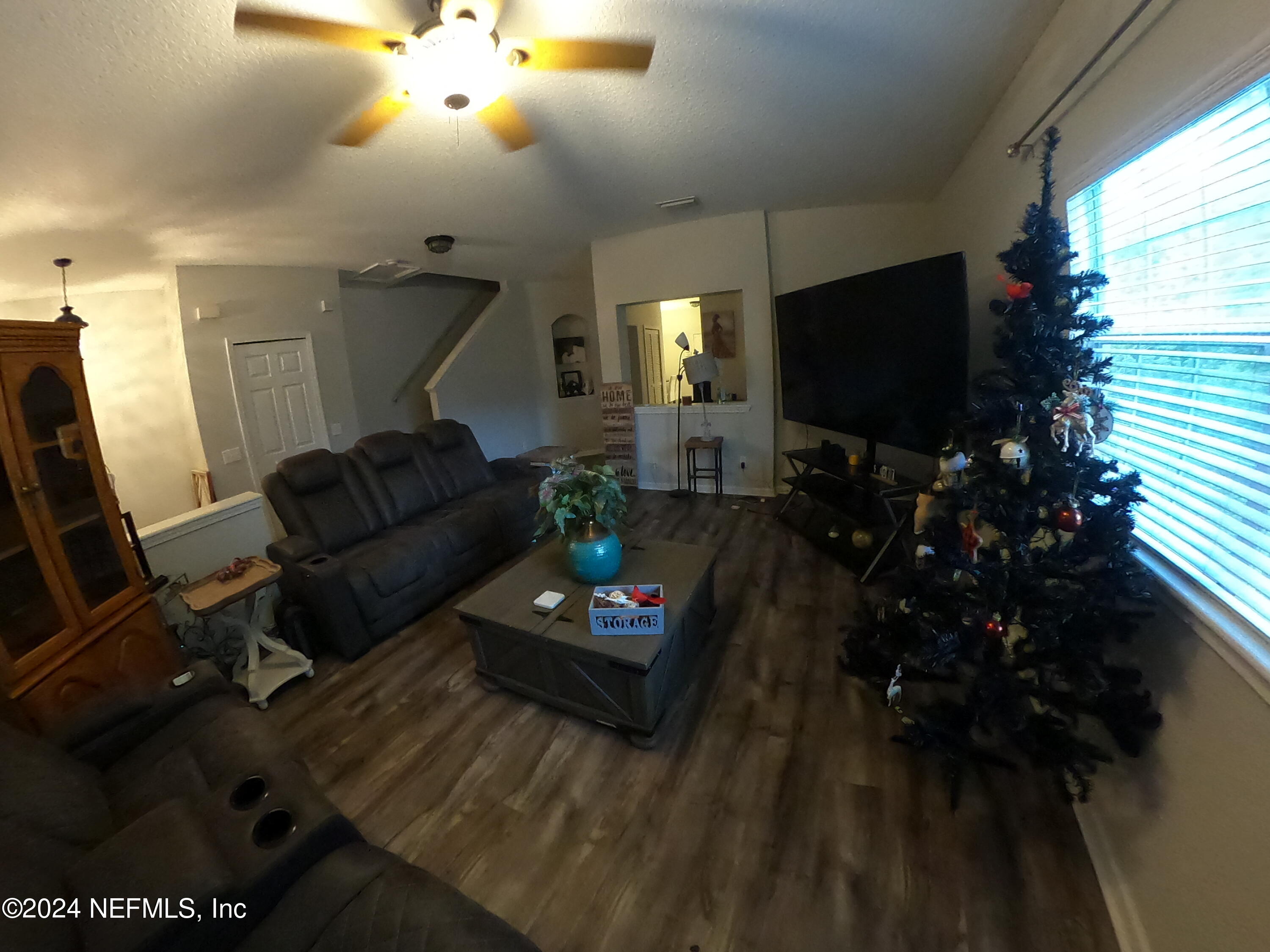 12419 FOREST LAKE Circle 1