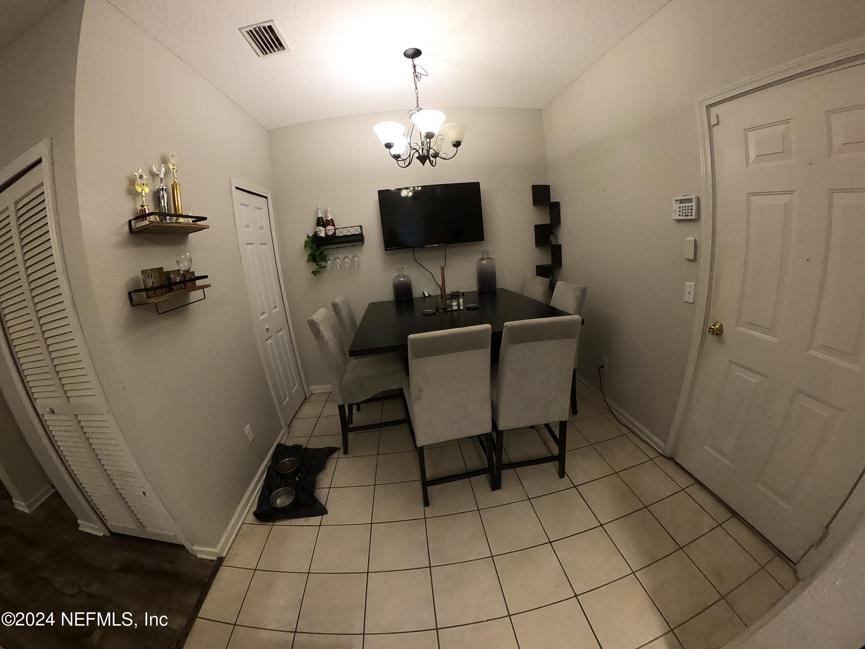 12419 FOREST LAKE Circle 1