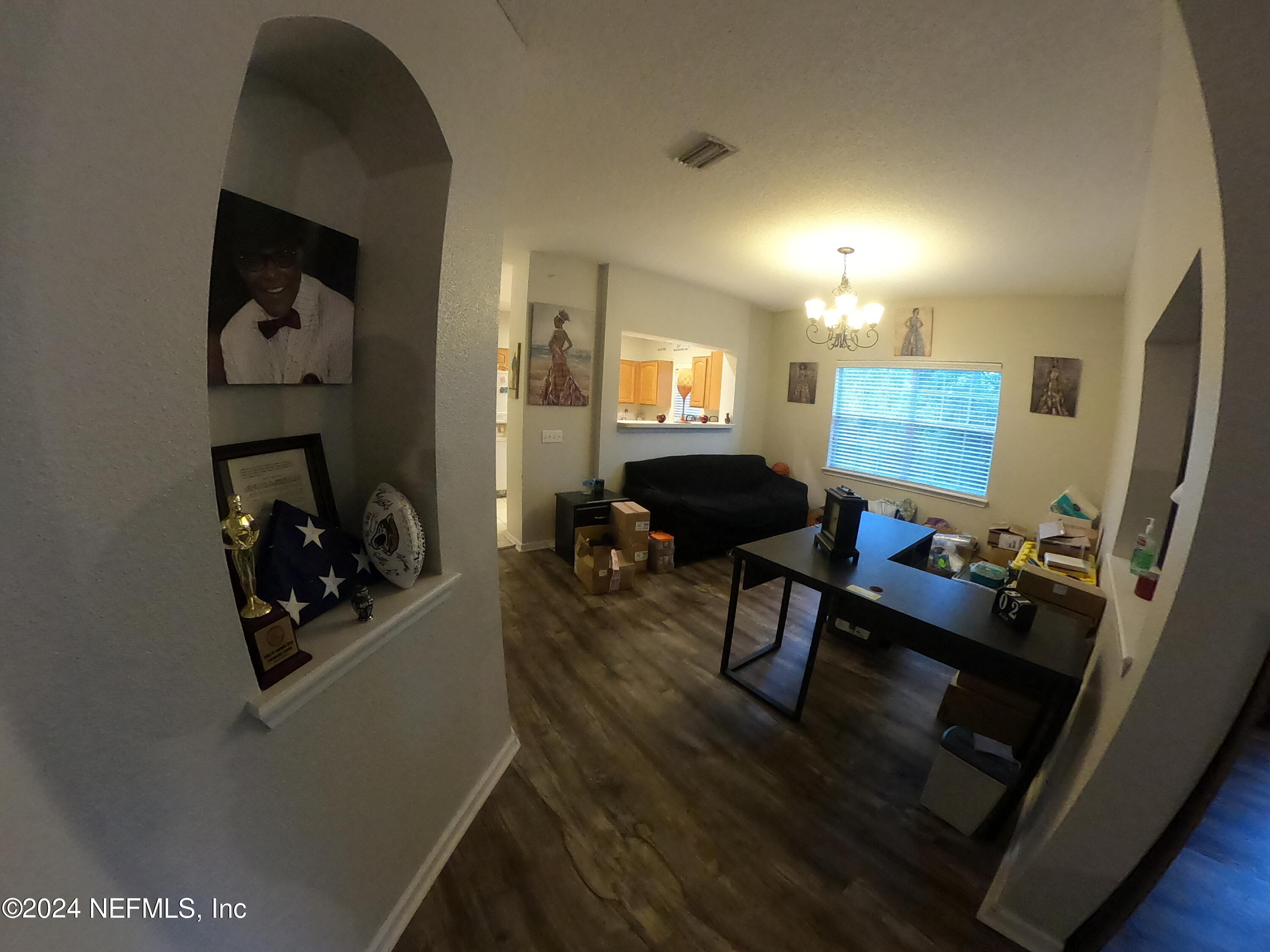 12419 FOREST LAKE Circle 1