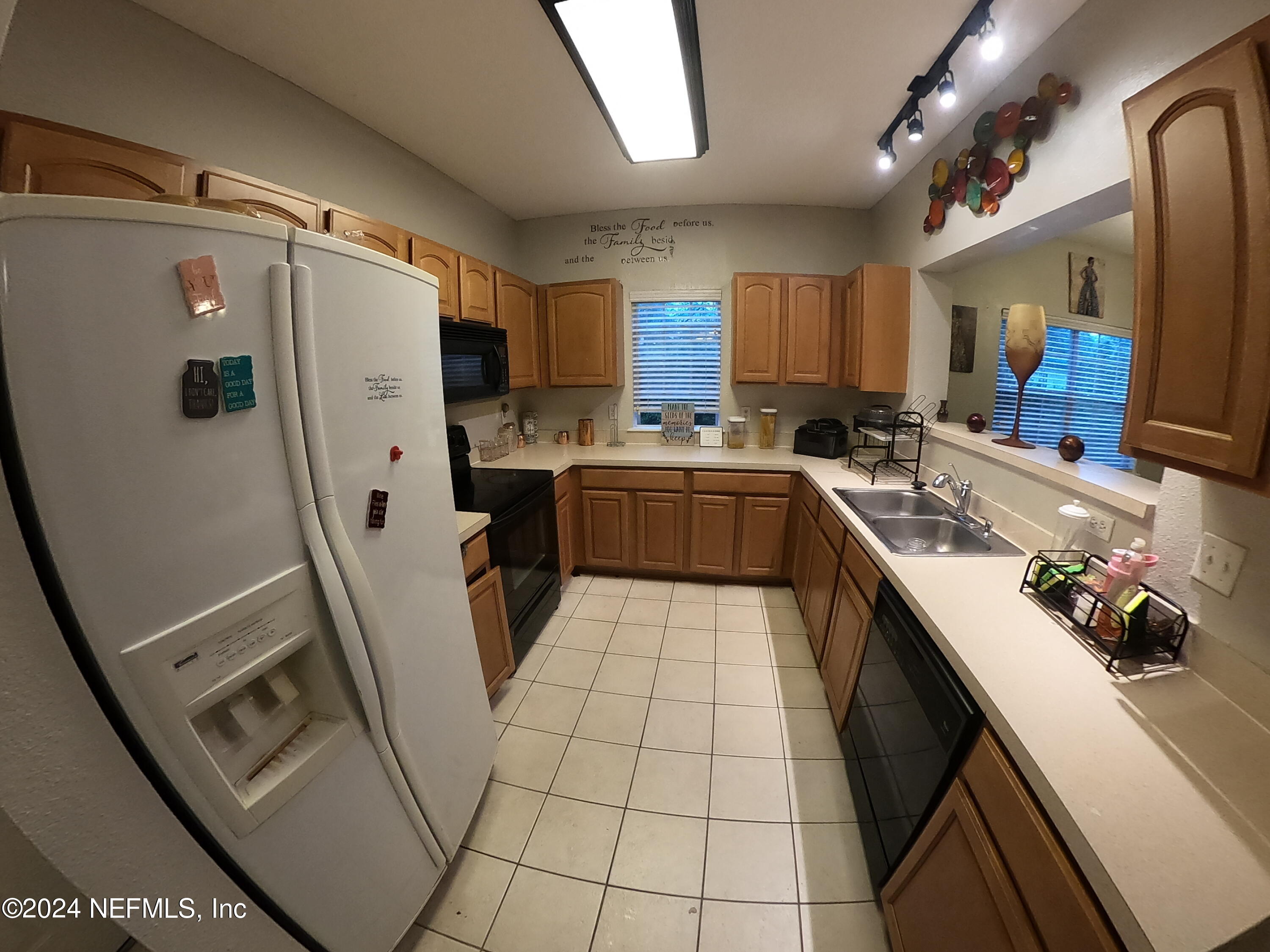 12419 FOREST LAKE Circle 1