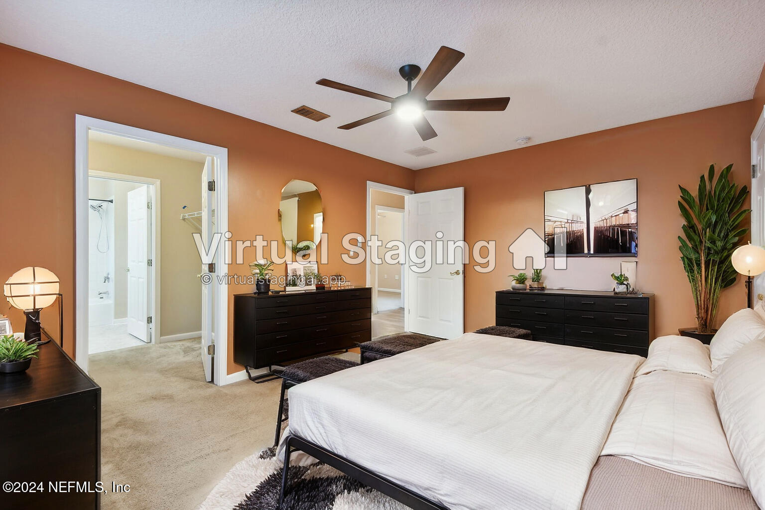 1131 W 32ND Street