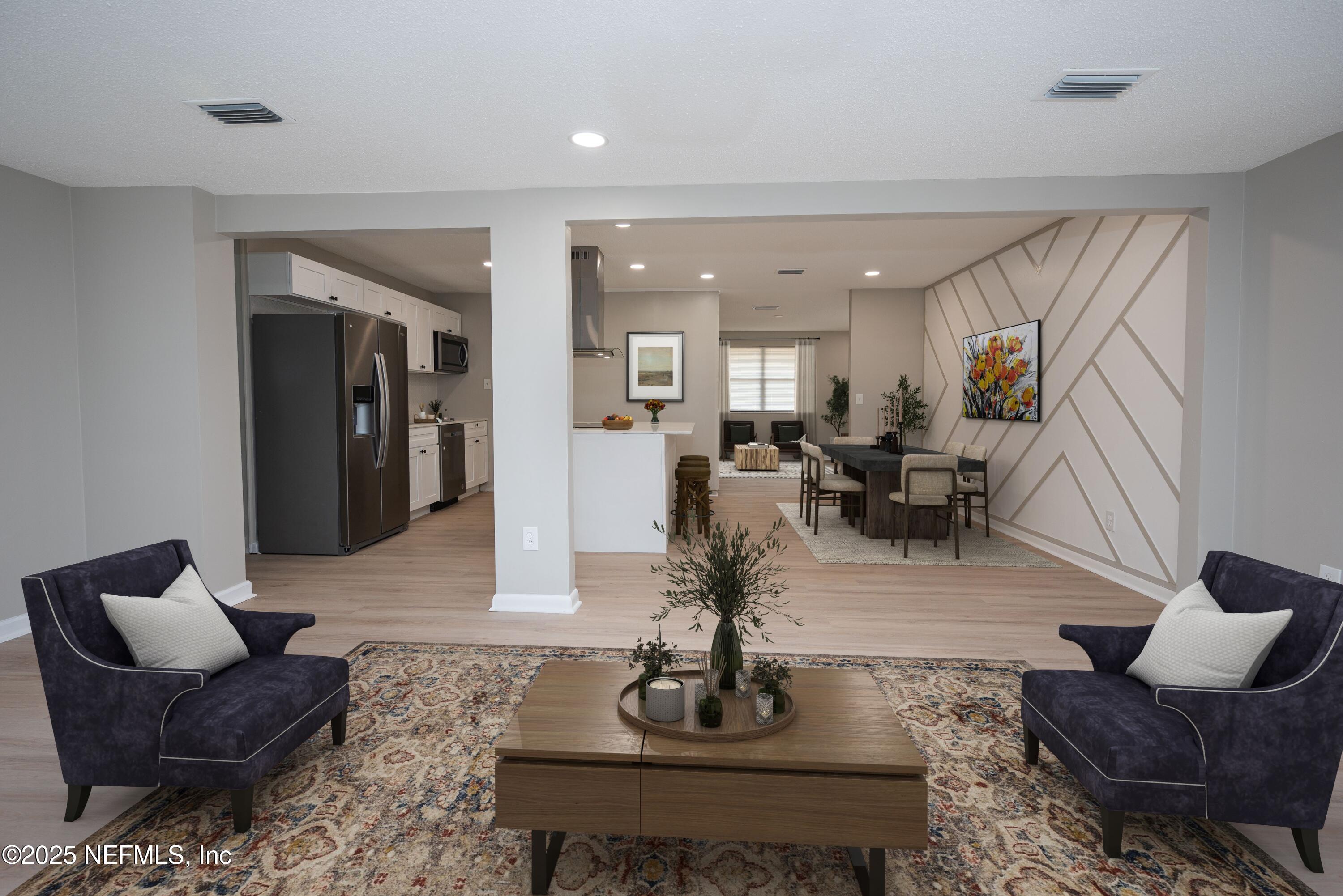 1195 PECAN Cove
