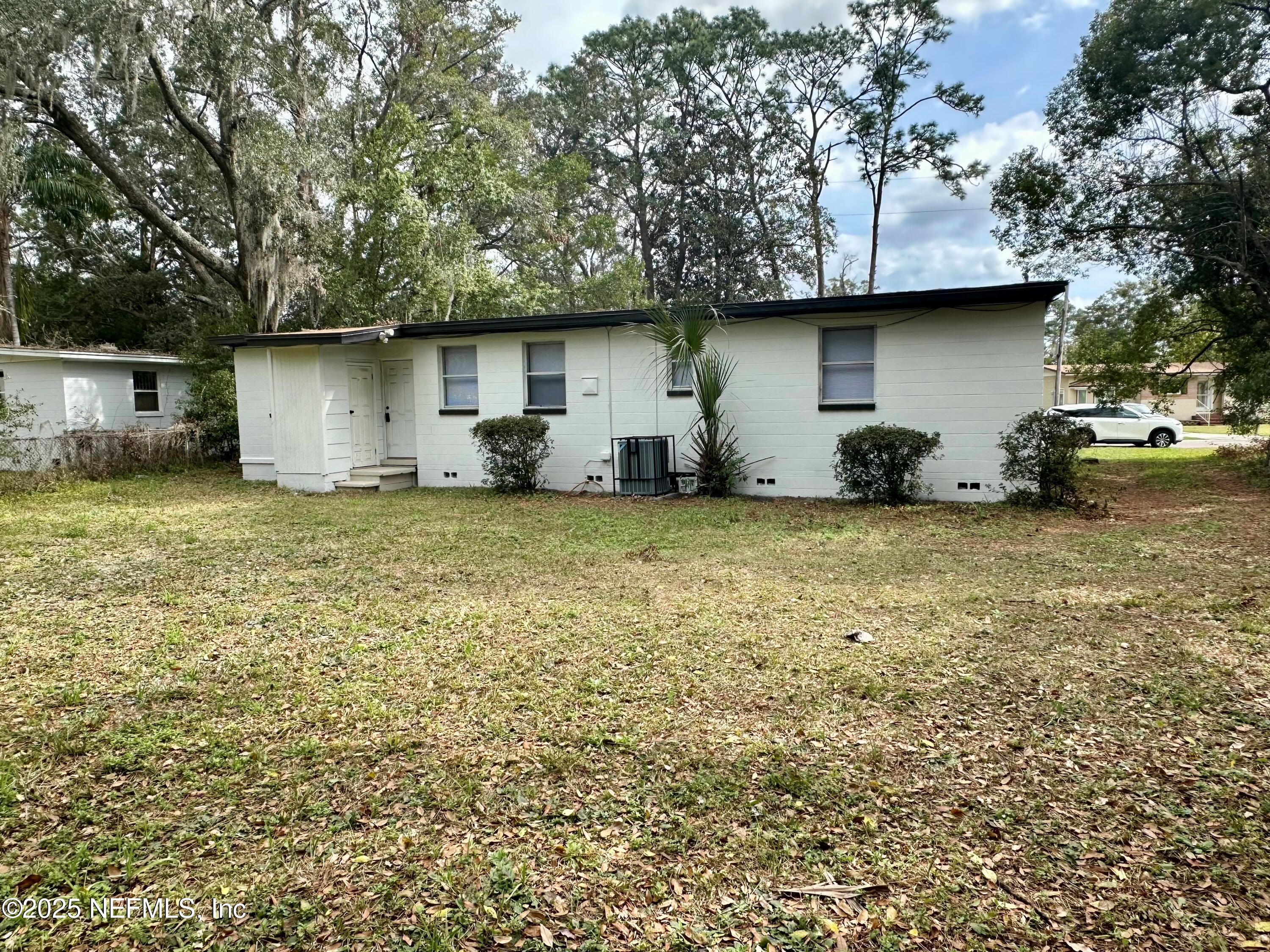 2236 HOLCROFT Drive