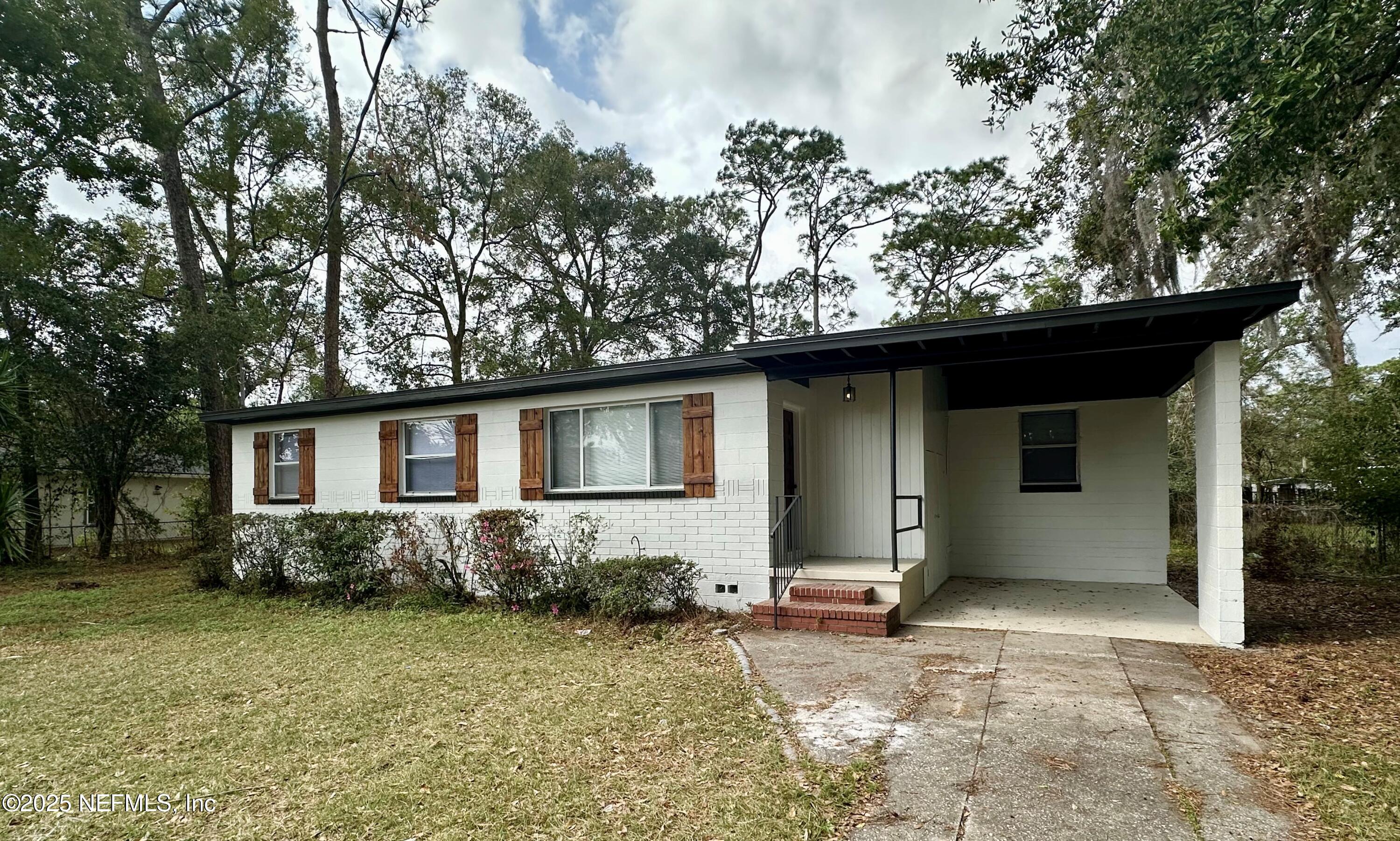 2236 HOLCROFT Drive