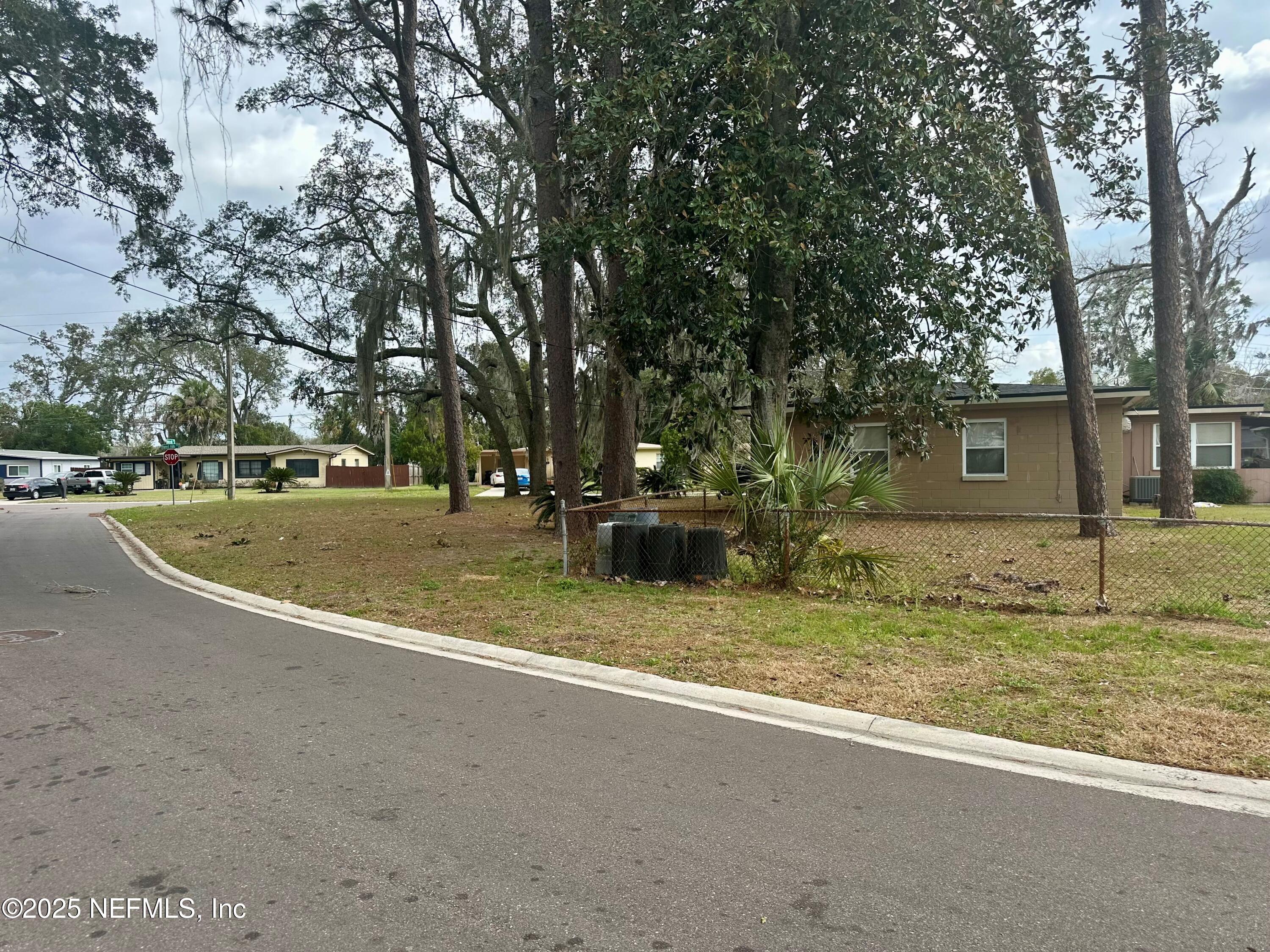 2236 HOLCROFT Drive