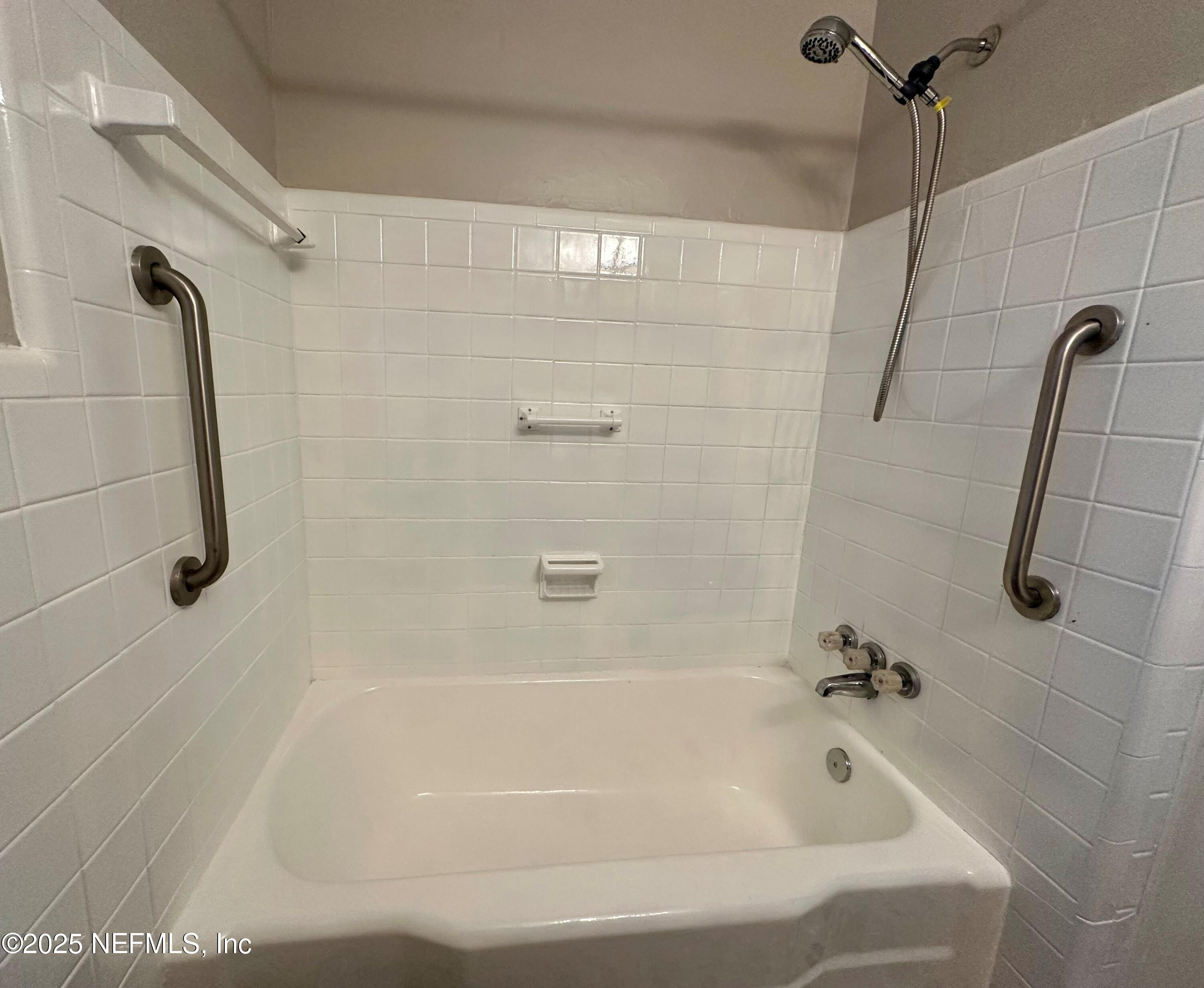 2236 HOLCROFT Drive