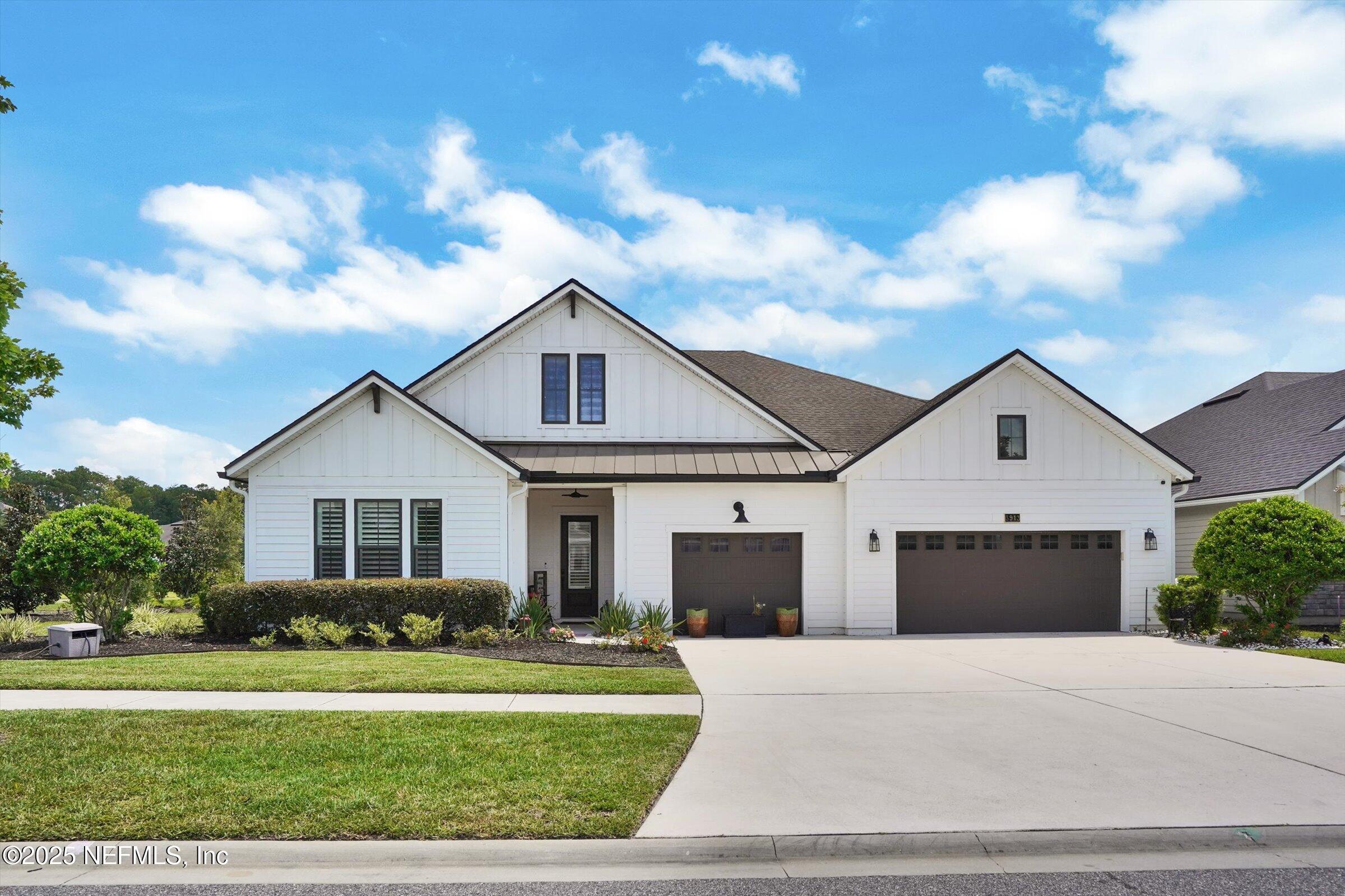 3913 SPYGLASS HILL Lane