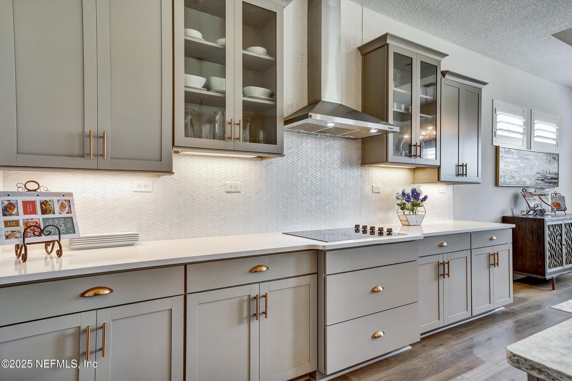 3913 SPYGLASS HILL Lane
