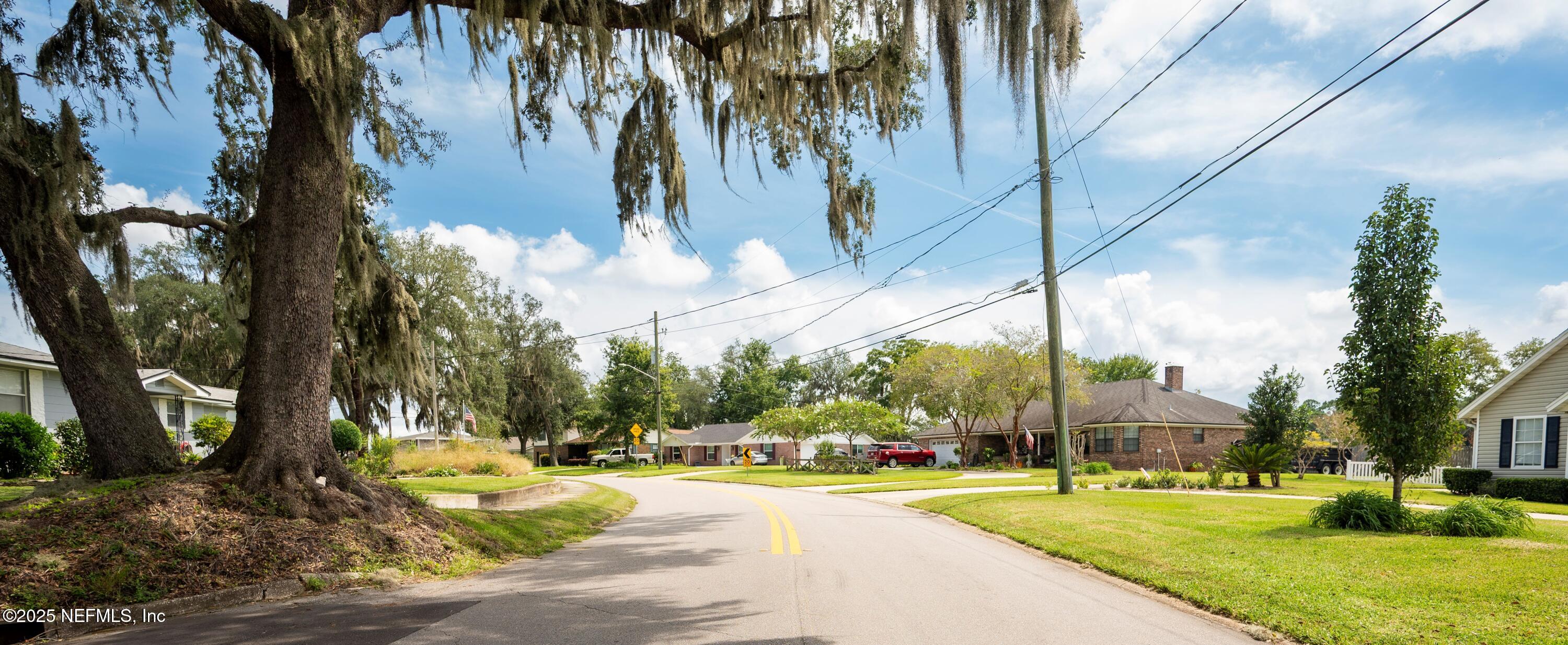 313 SUZANNE Drive