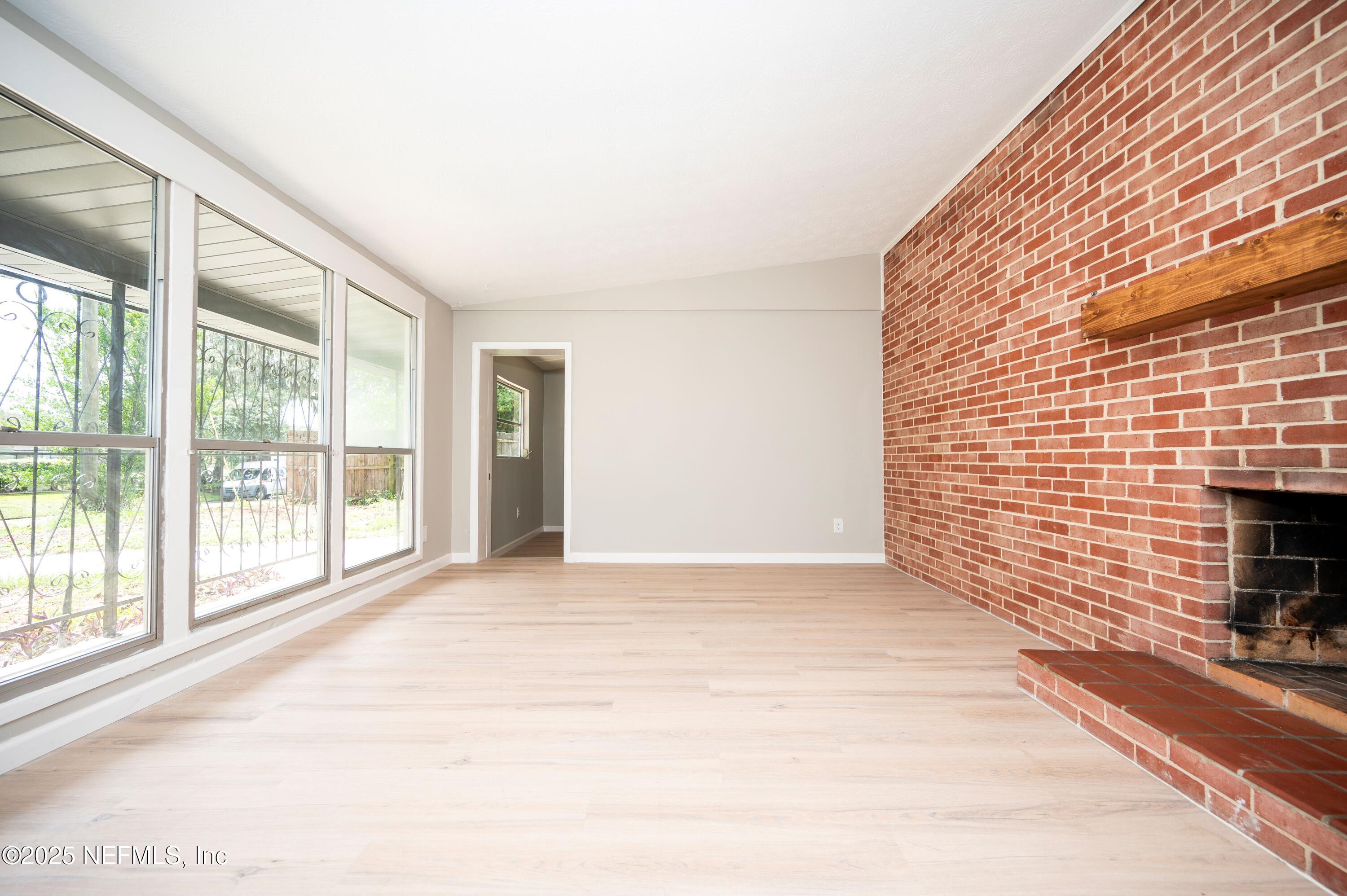313 SUZANNE Drive