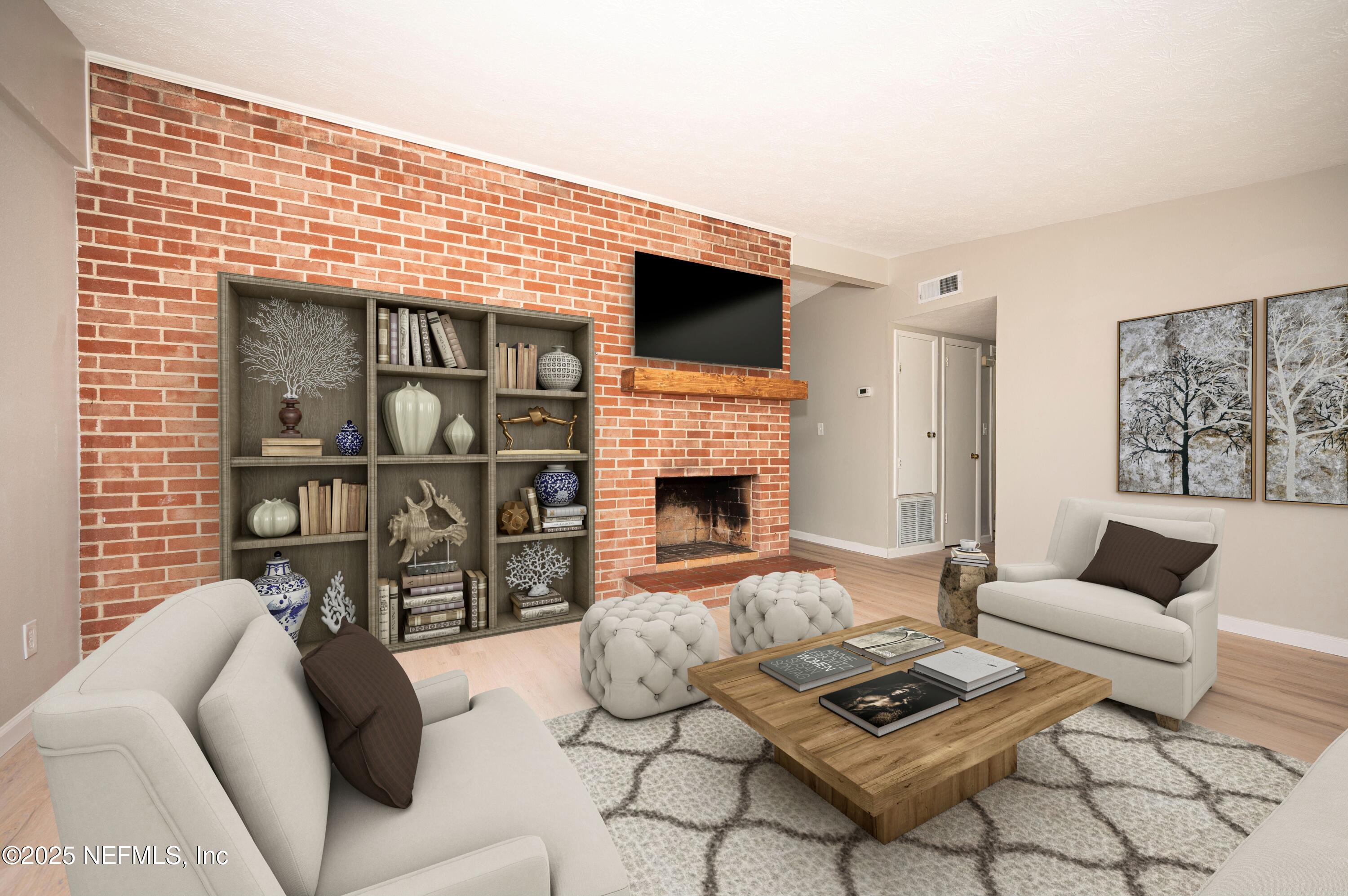 313 SUZANNE Drive