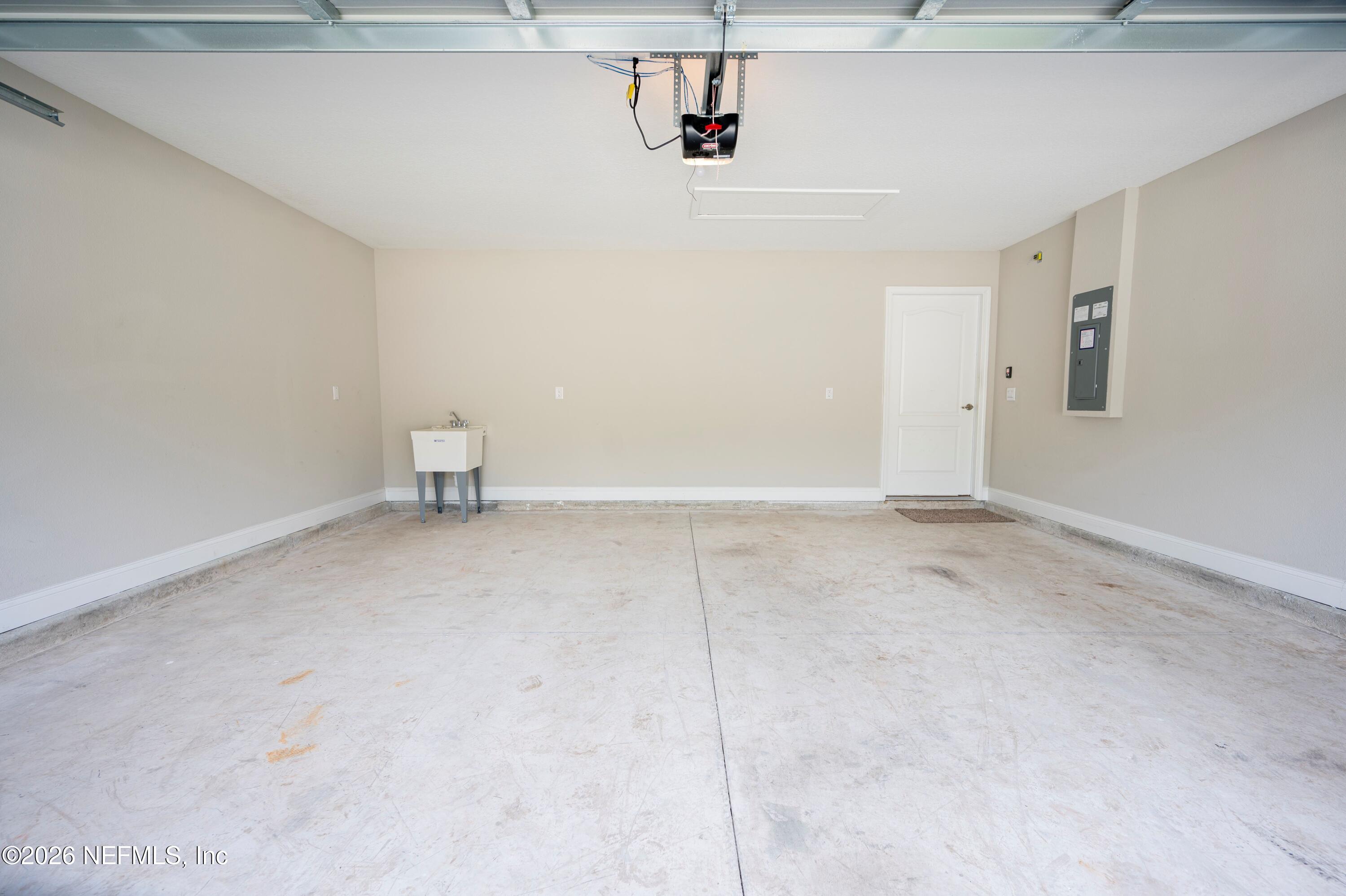 128 DOVETAIL Circle, St. Augustine