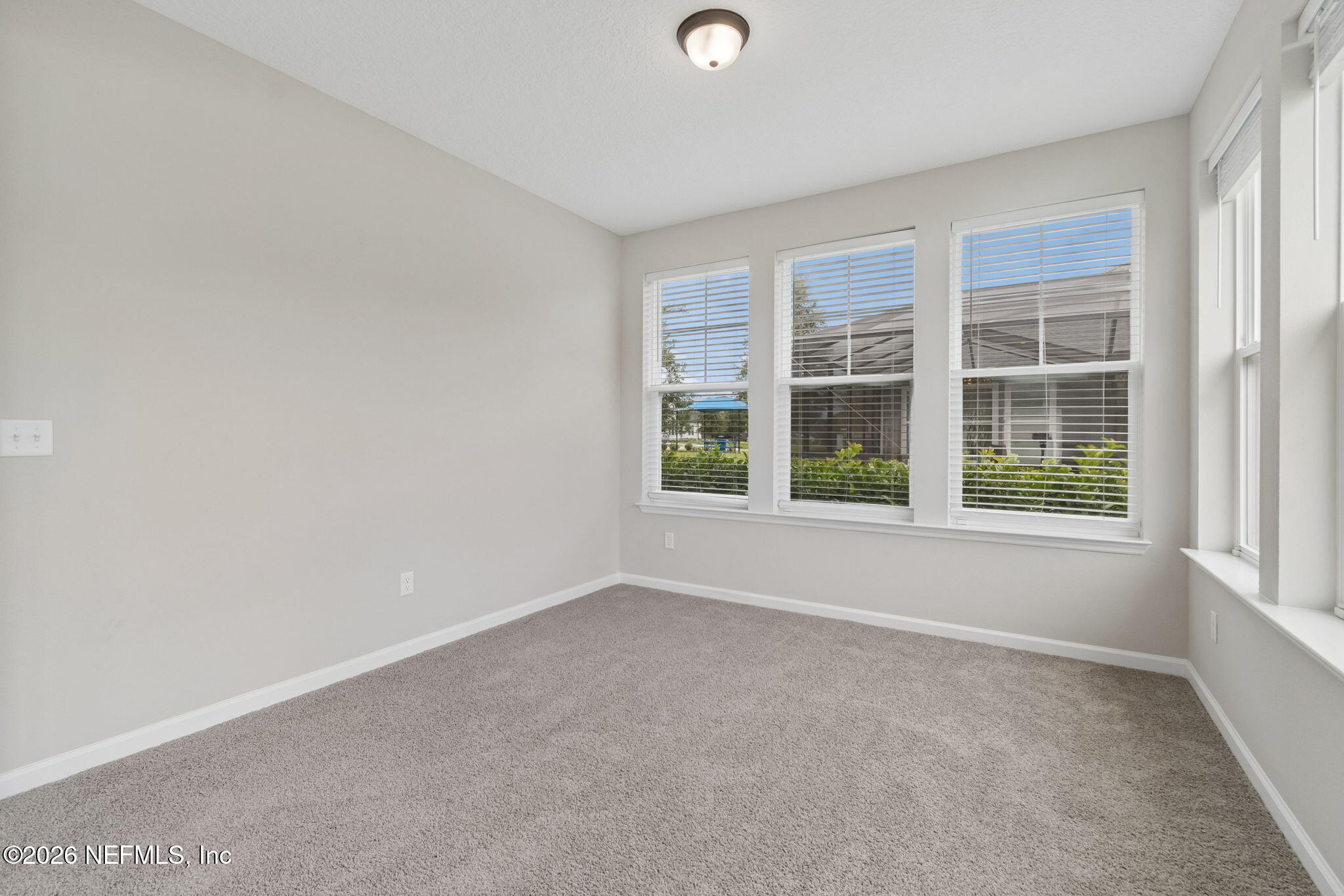 1009 OAKLAND HILLS Avenue