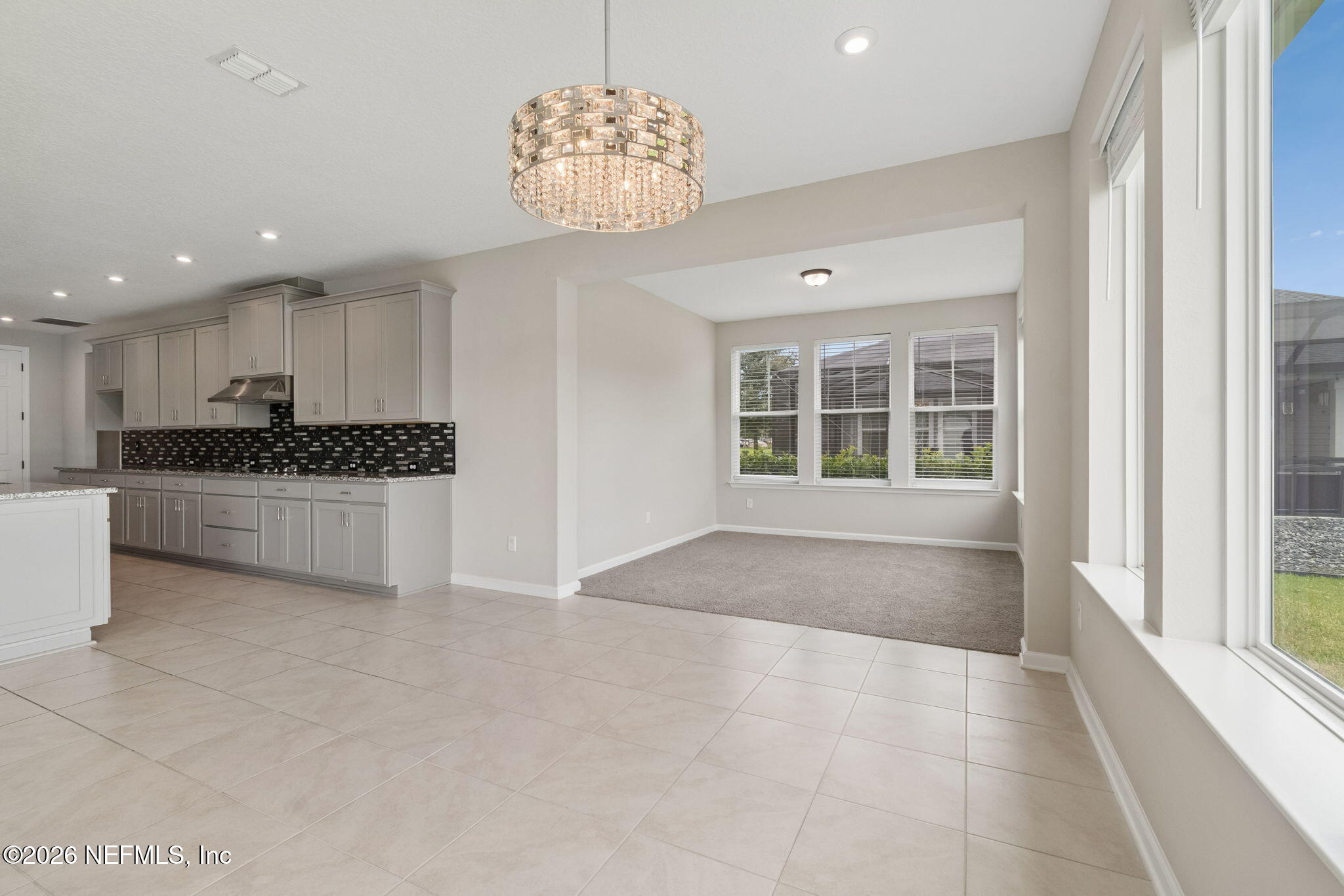 1009 OAKLAND HILLS Avenue
