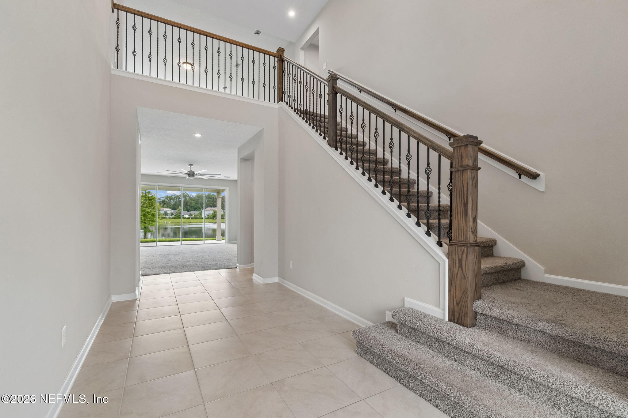 1009 OAKLAND HILLS Avenue