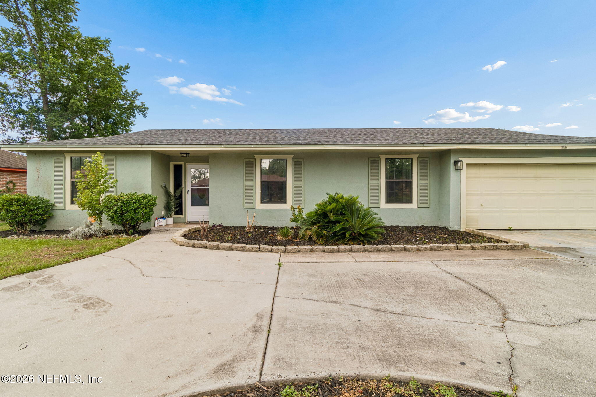 1066 MONTEGO BAY Drive S