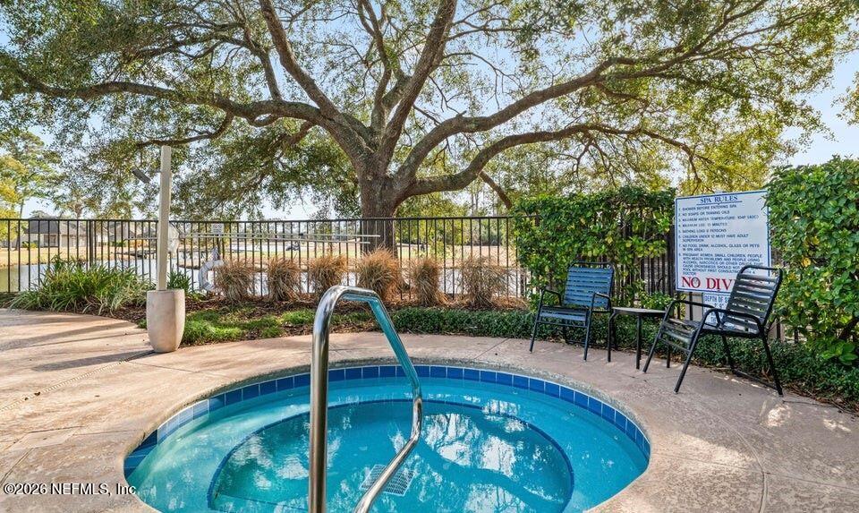 13700 RICHMOND PARK Drive 507