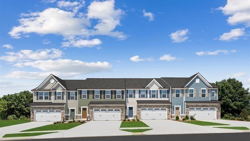 1352 Crescent Ridge Drive