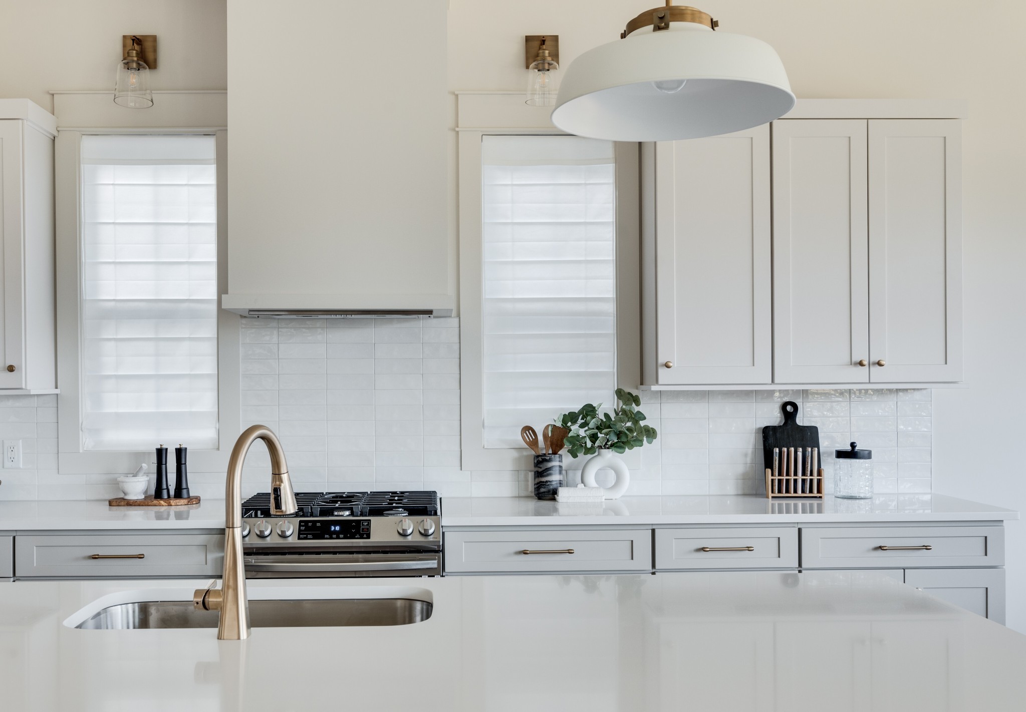 552 Whispering Hills Dr