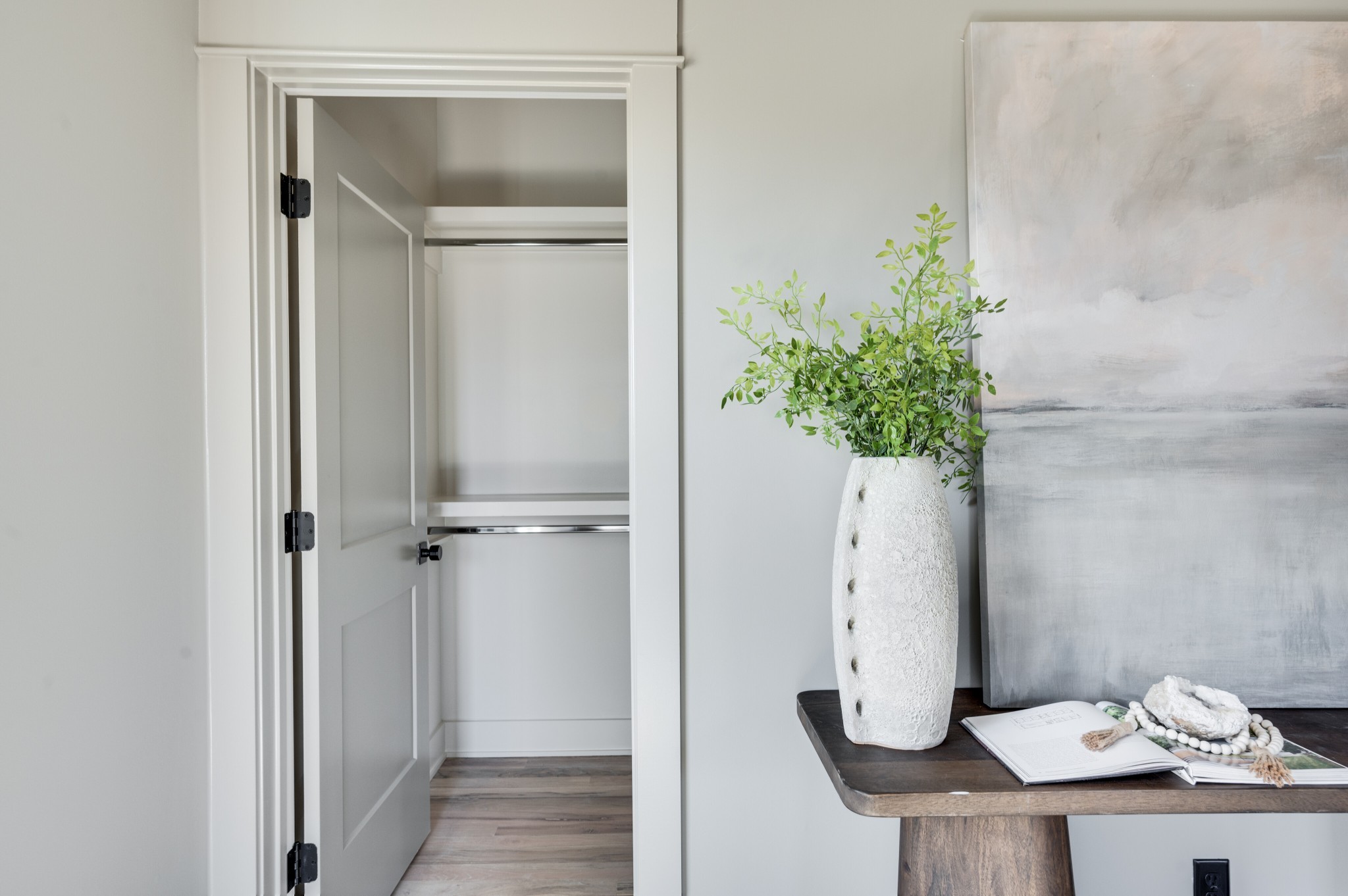 552 Whispering Hills Dr