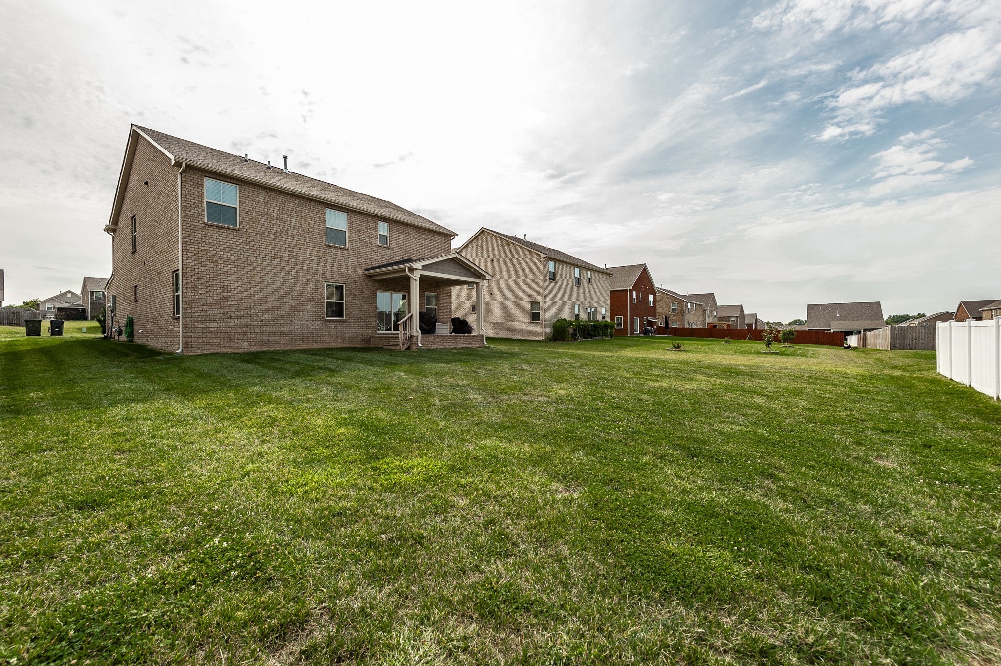 412 Rosy Dale Dr