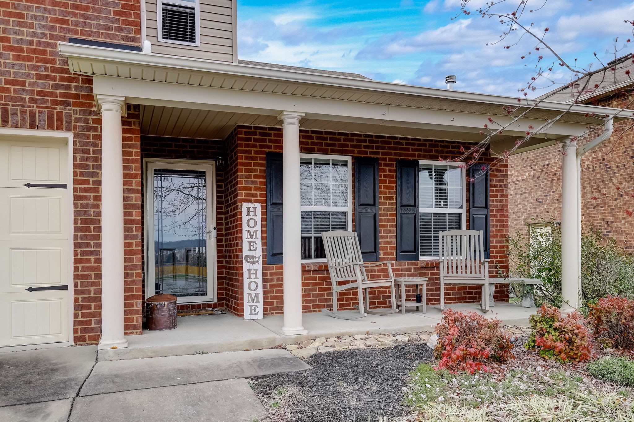 1004 Patmore Ln