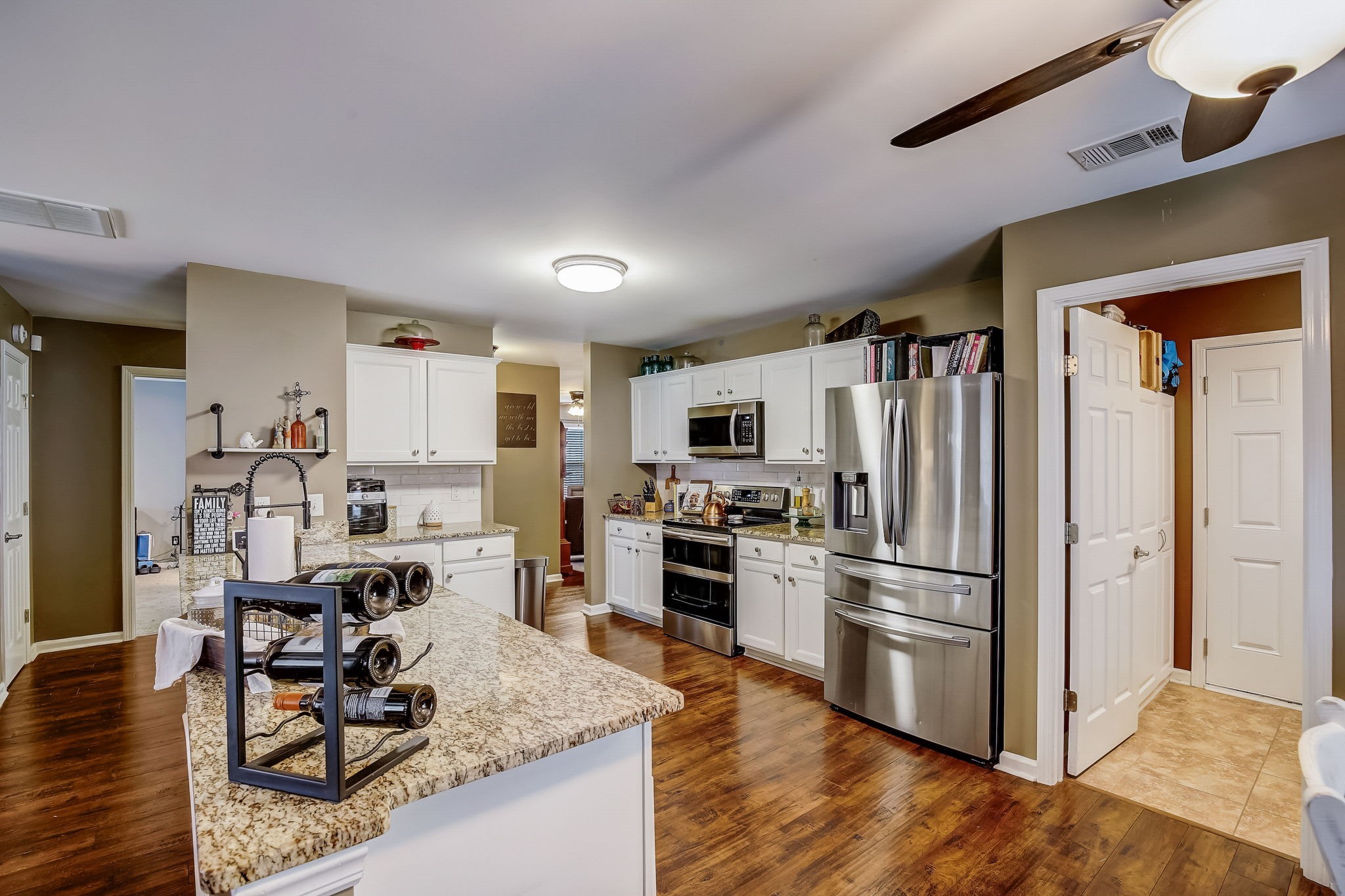1004 Patmore Ln