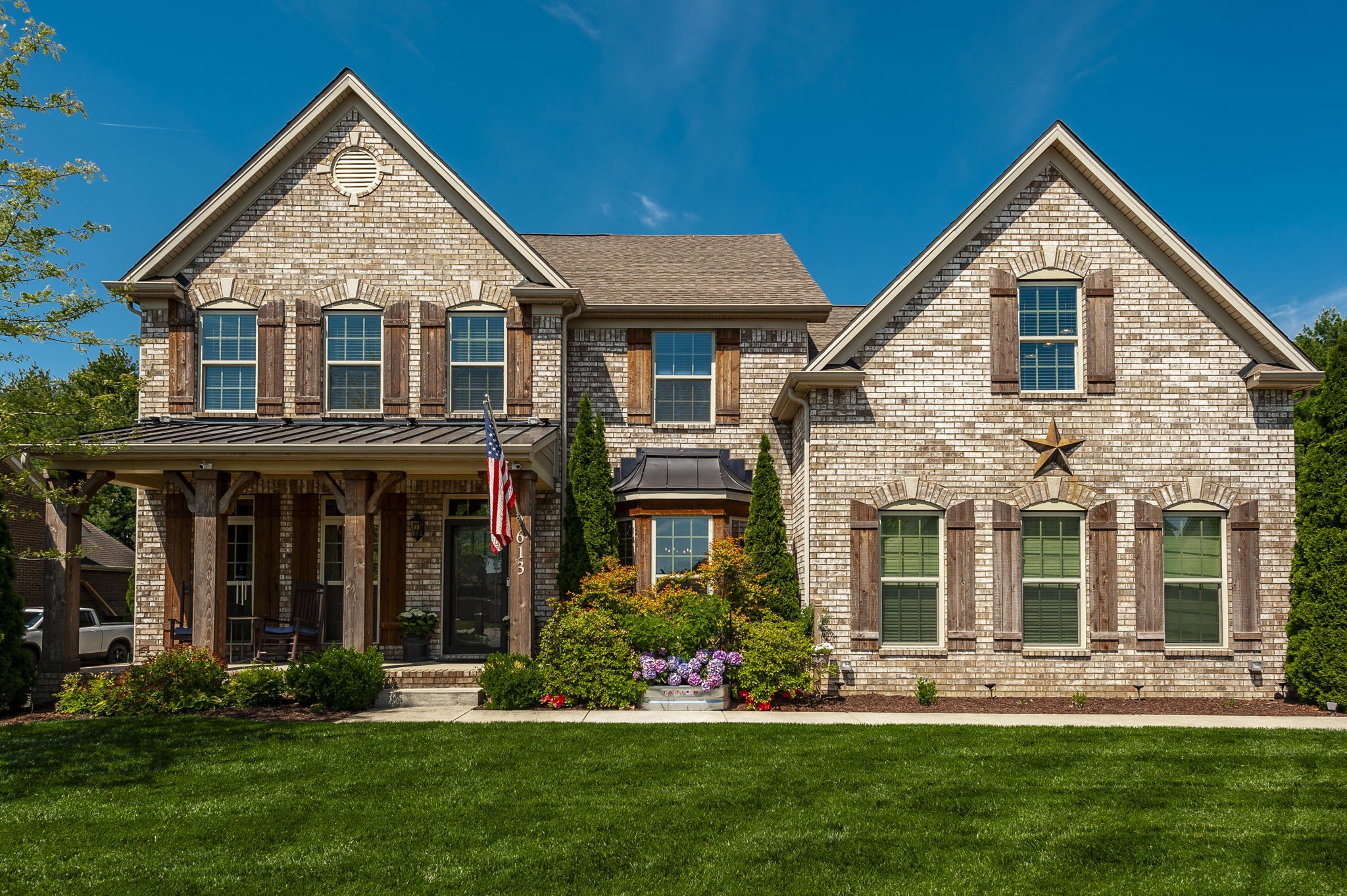 613 Goodman Dr