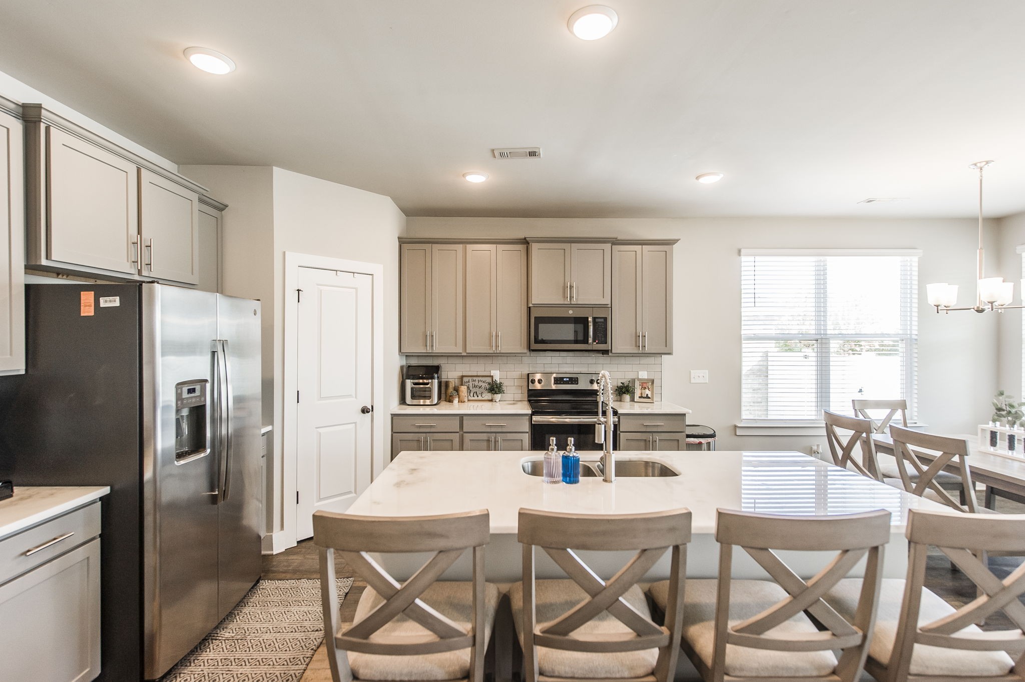 253 Griffin Ln