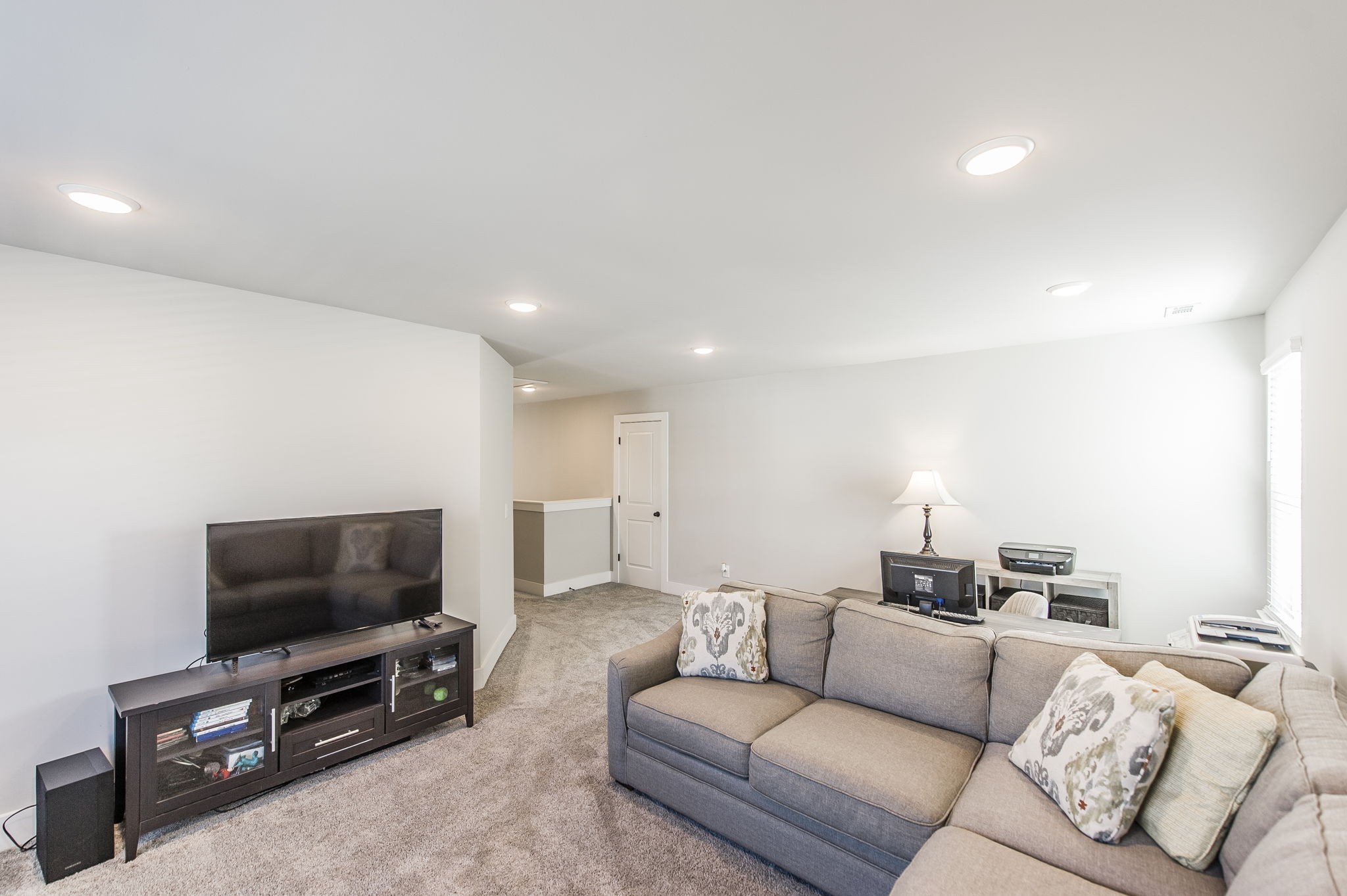 253 Griffin Ln
