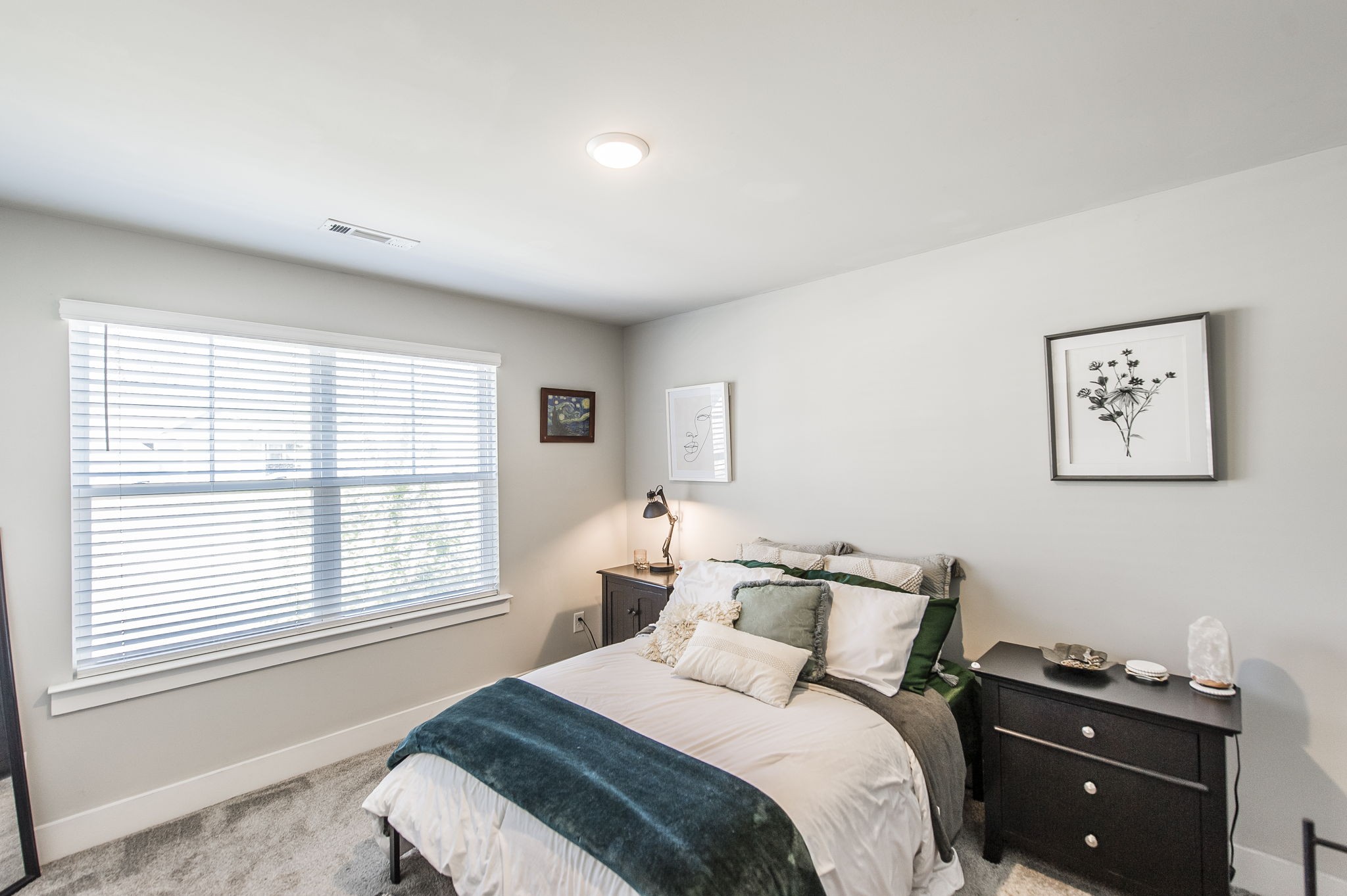 253 Griffin Ln