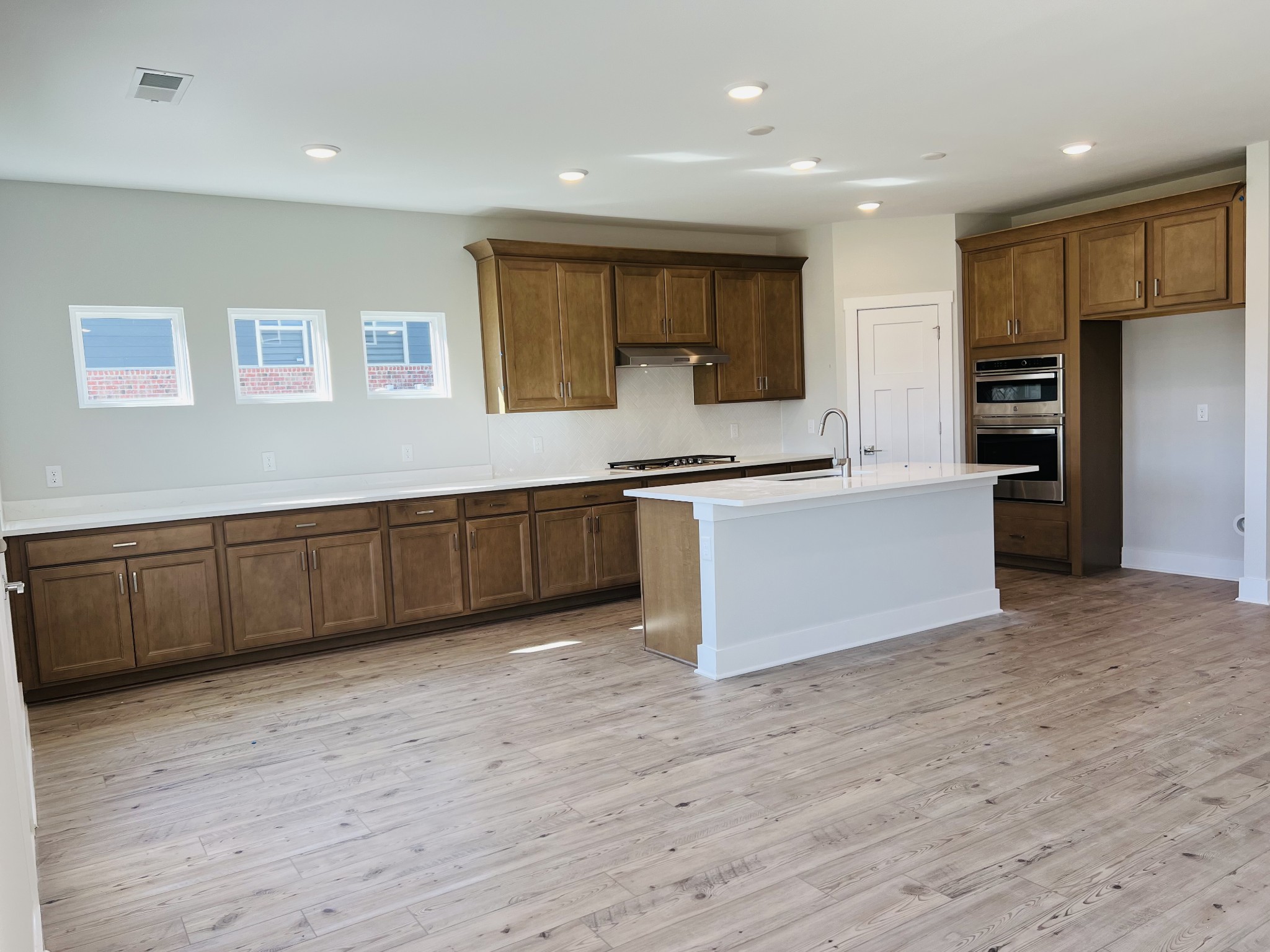 306 Persimmon Way