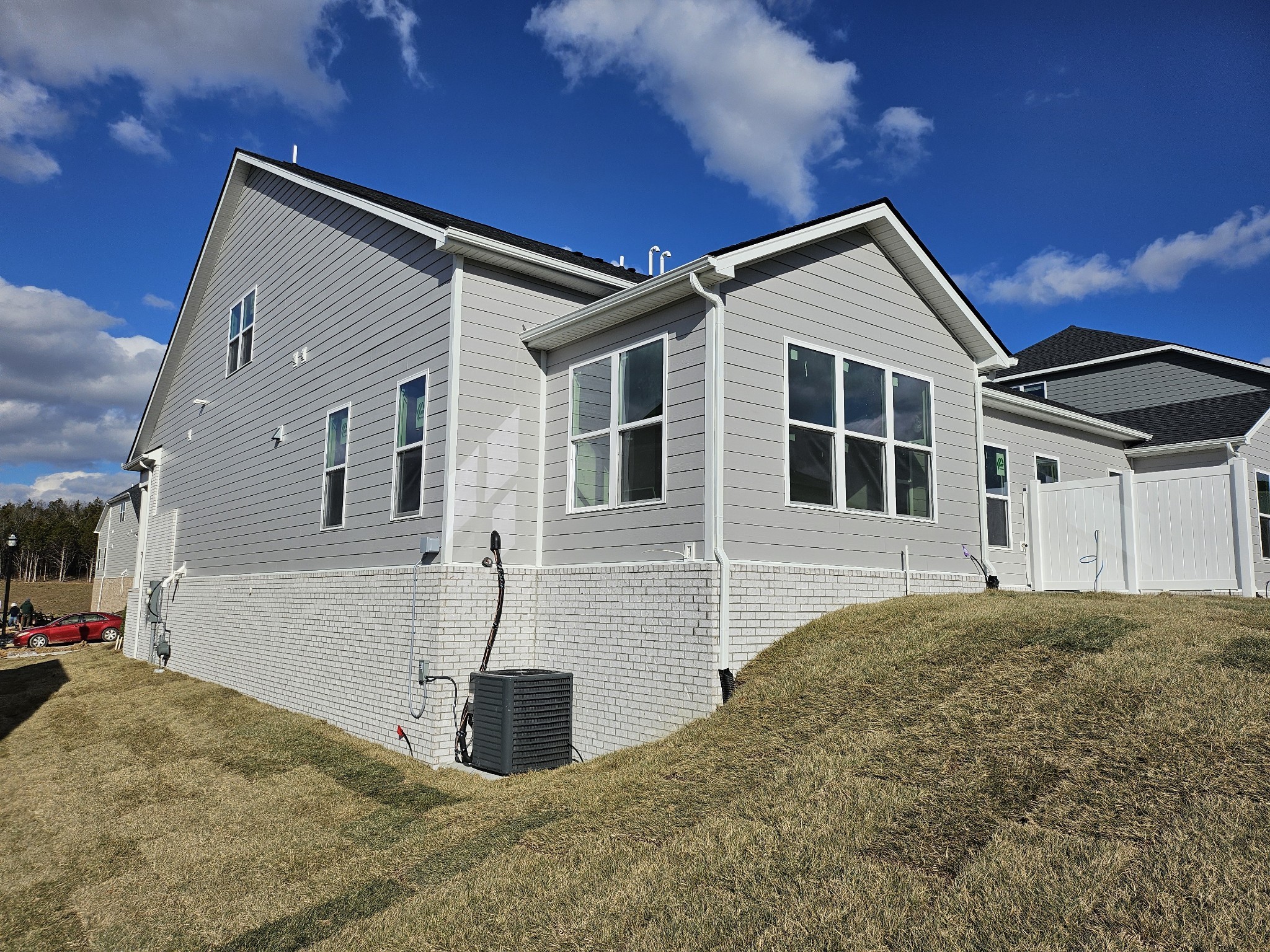 1347 Harmony Hill Lane