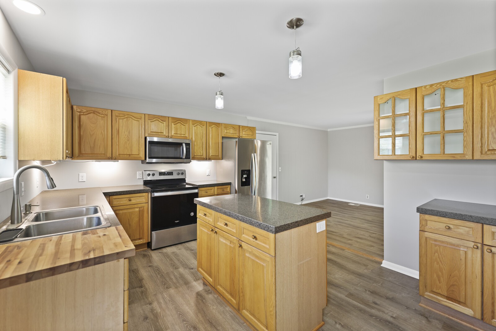 100 Scotch Ct