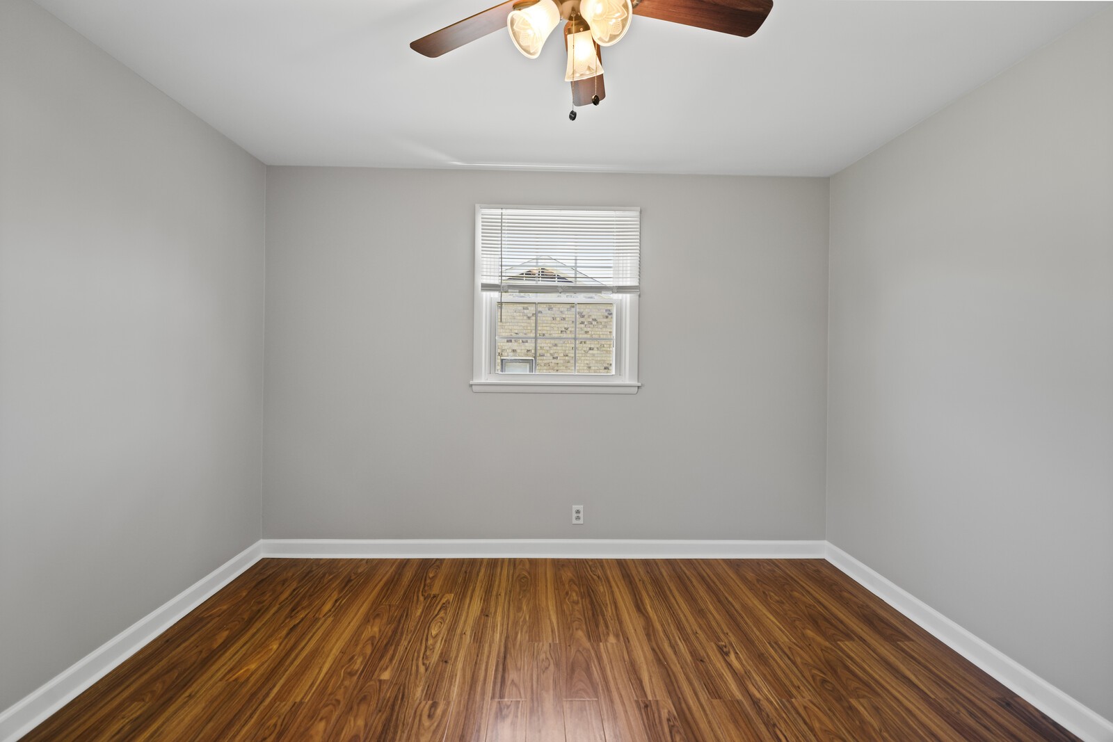 100 Scotch Ct