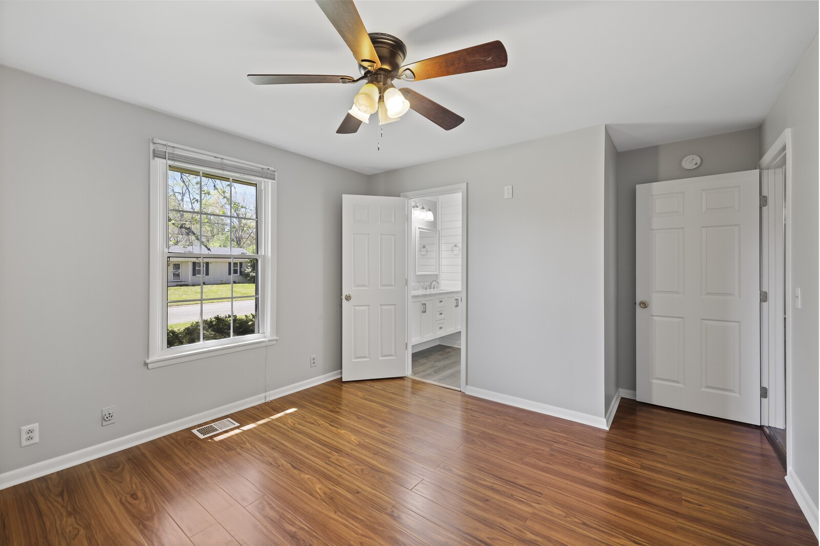 100 Scotch Ct