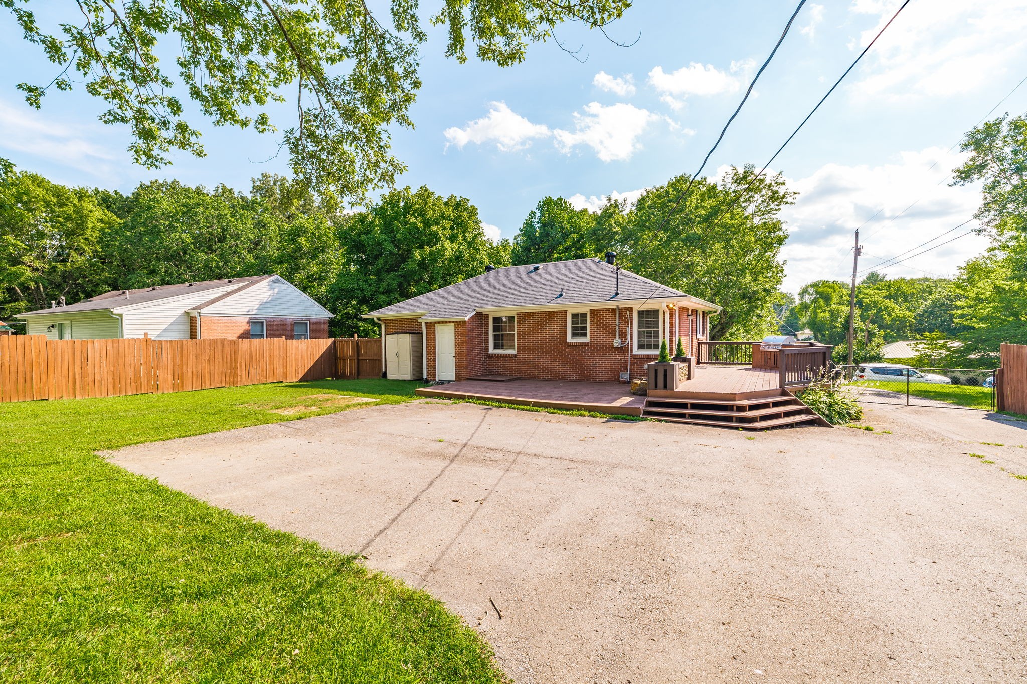 609 Draughon Dr