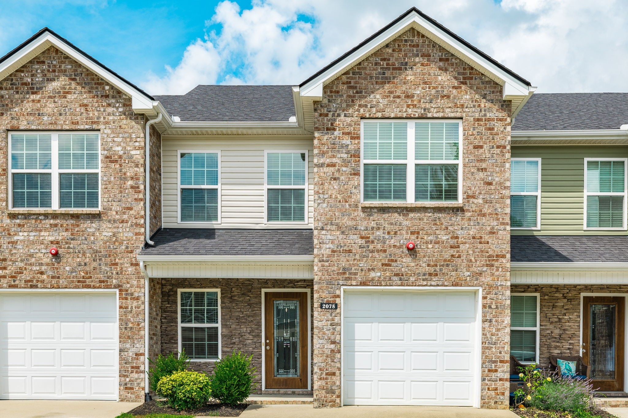 2075 Downstream Dr