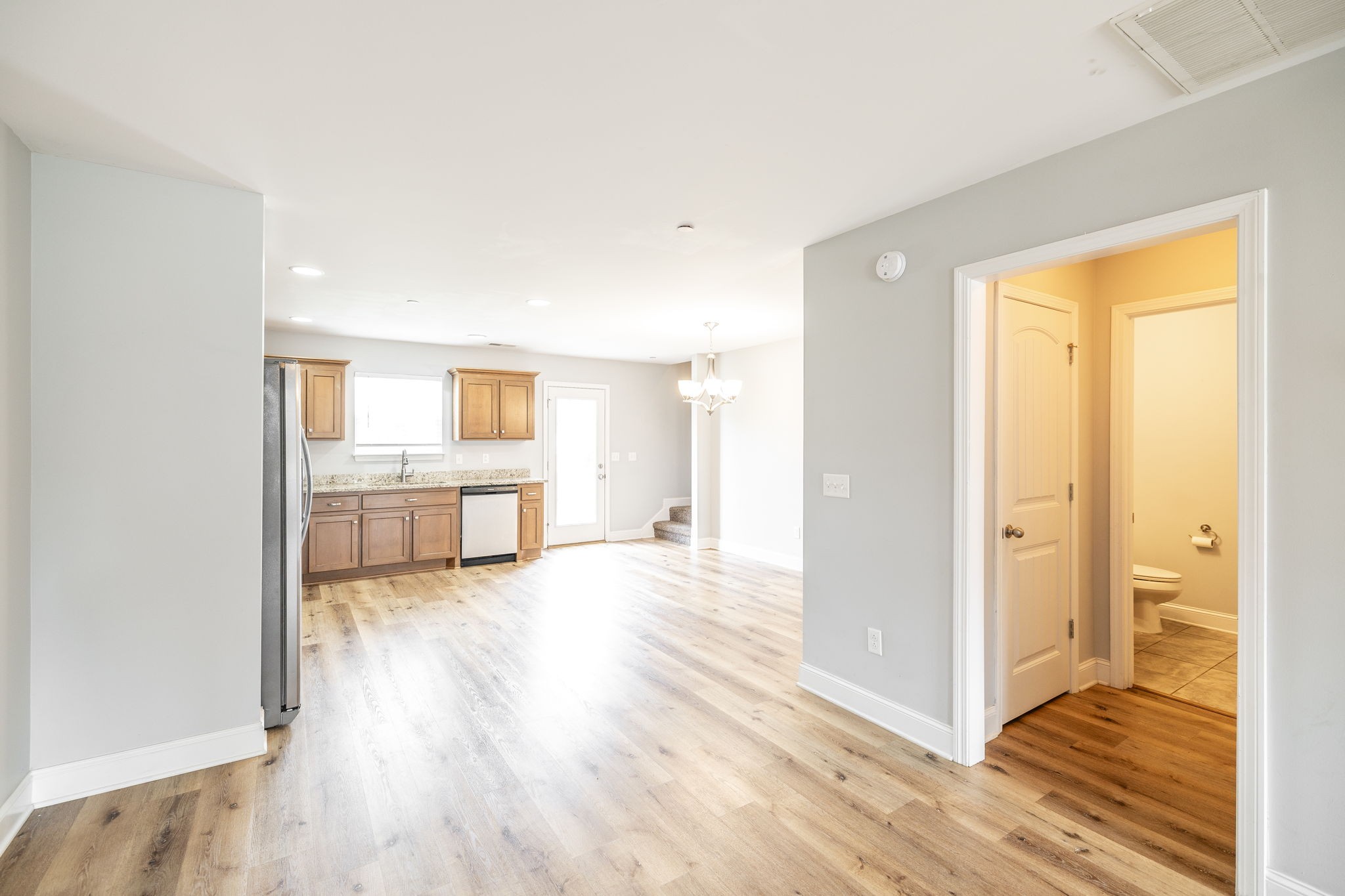 2075 Downstream Dr