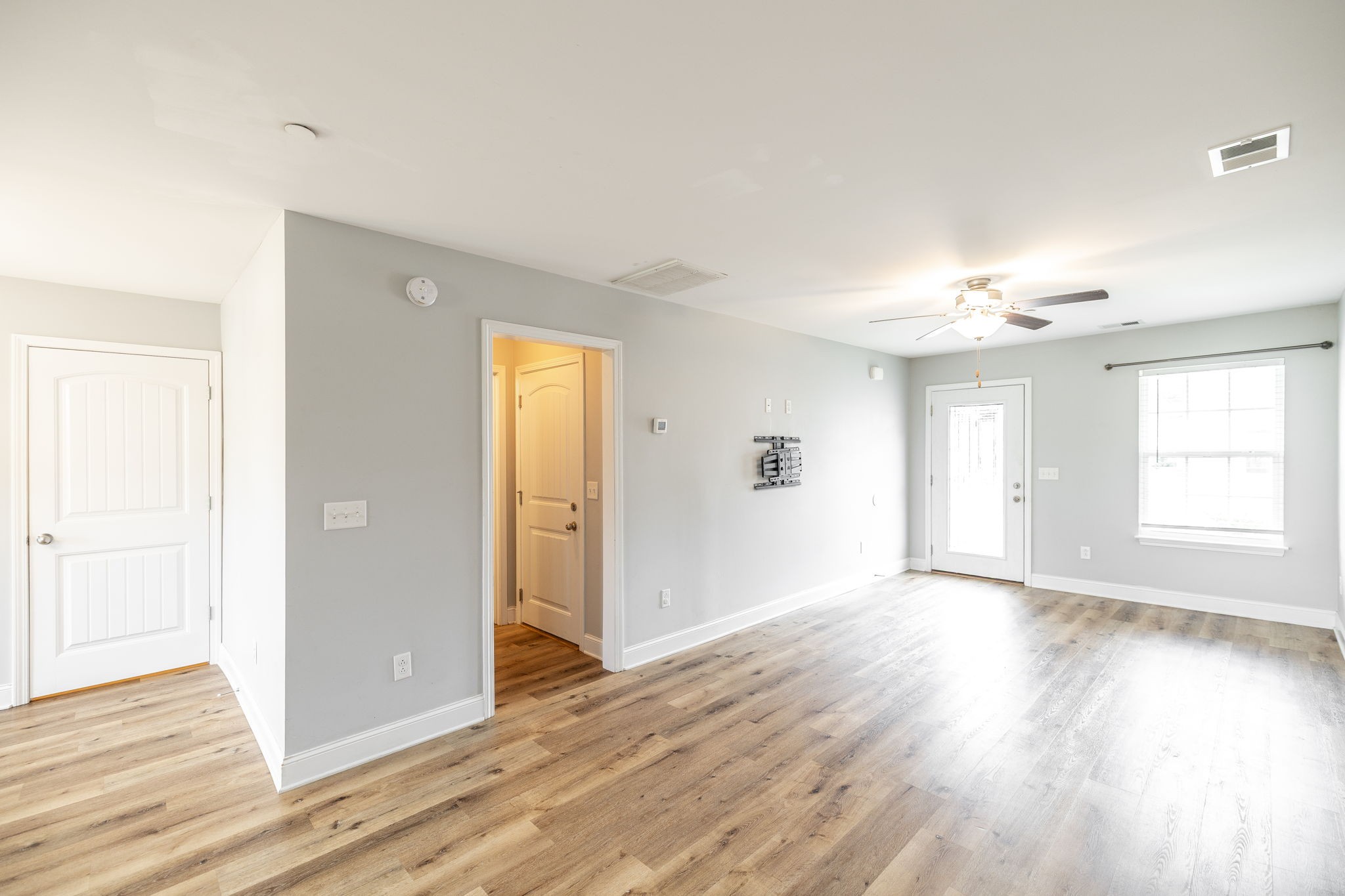 2075 Downstream Dr