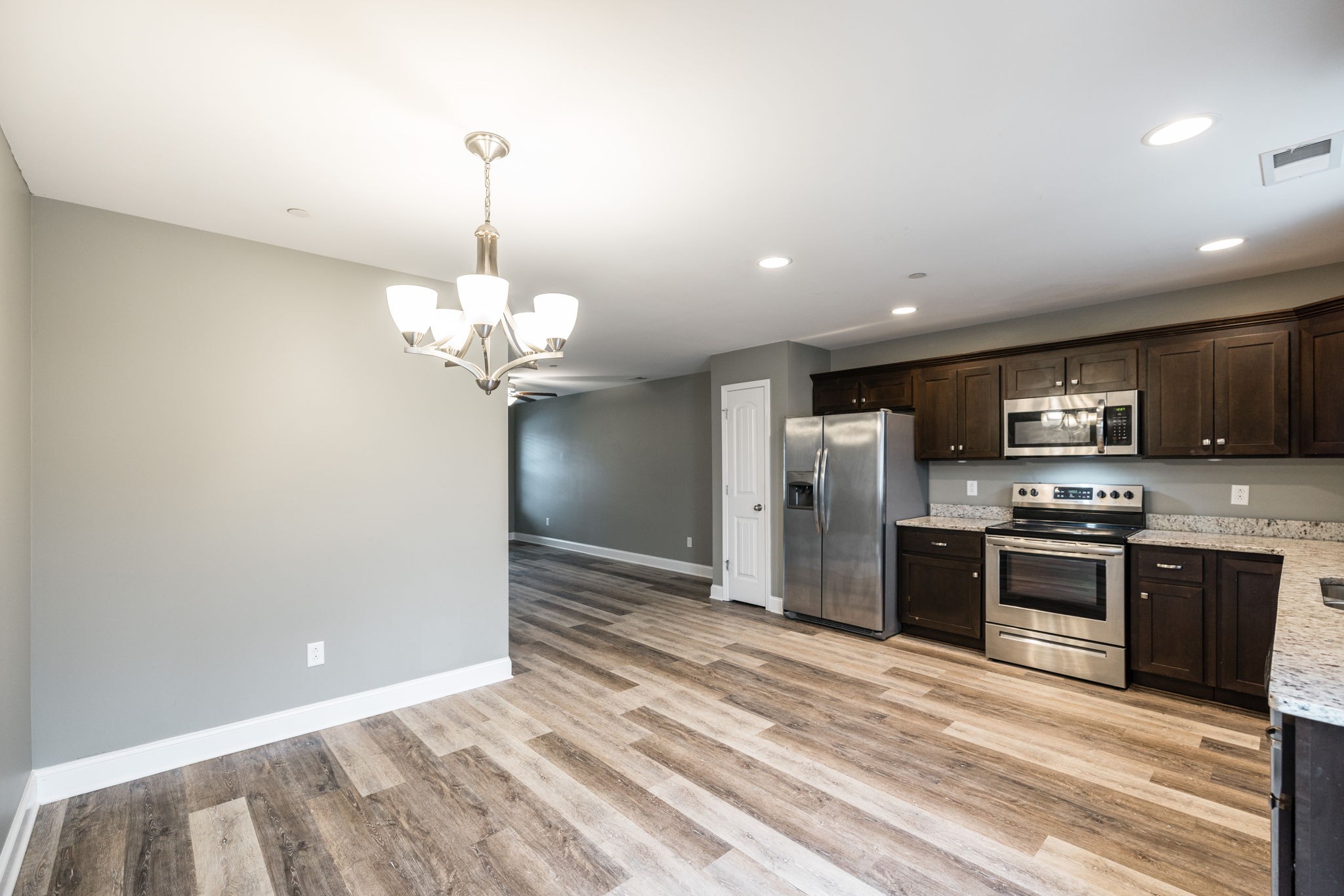 2071 Downstream Dr