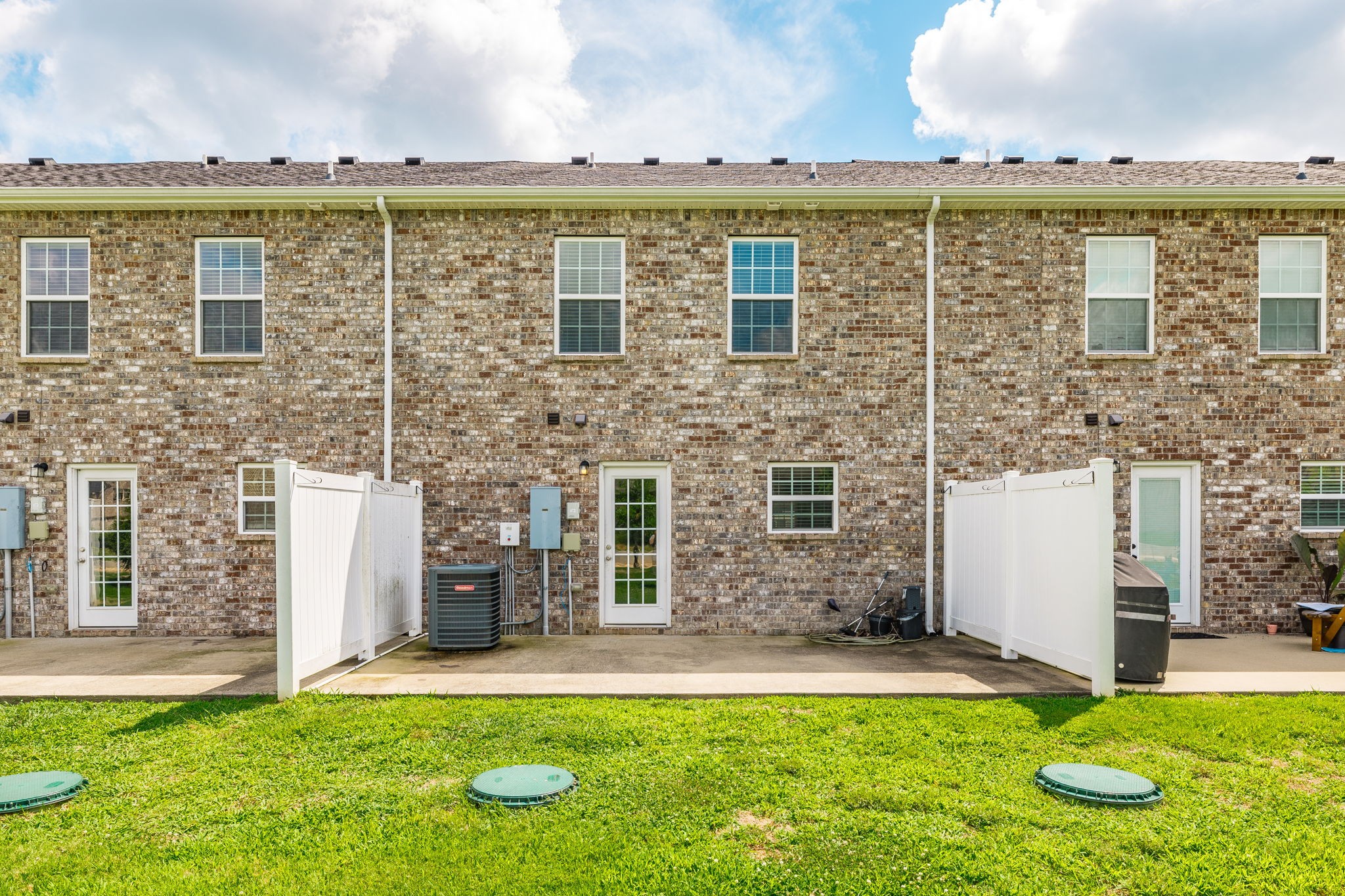 2071 Downstream Dr