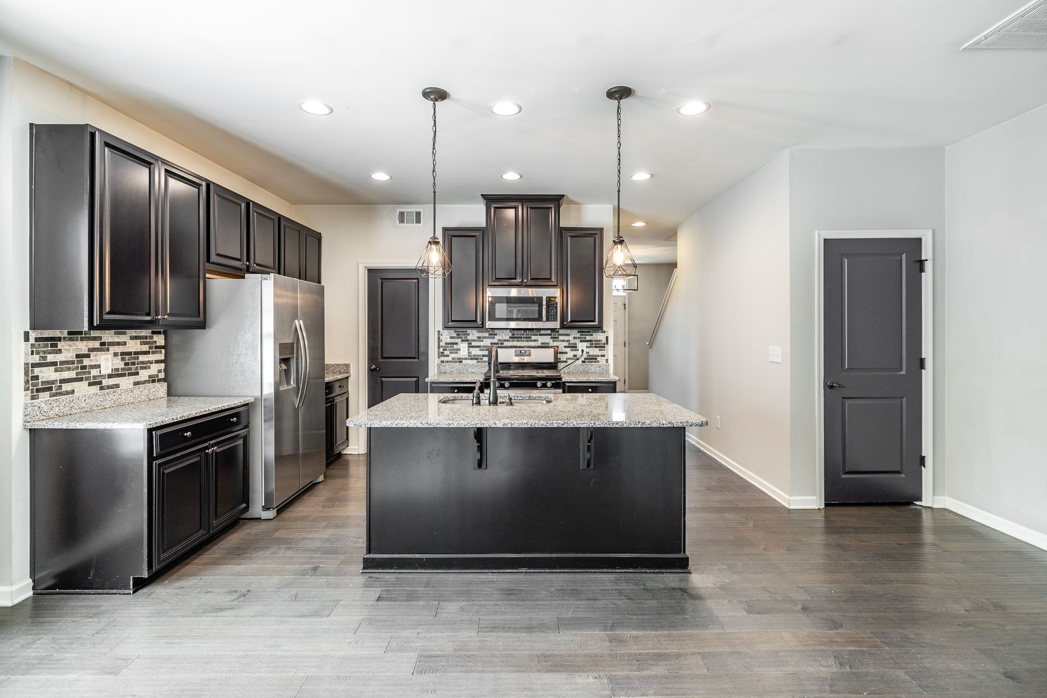 451 Goodman Dr