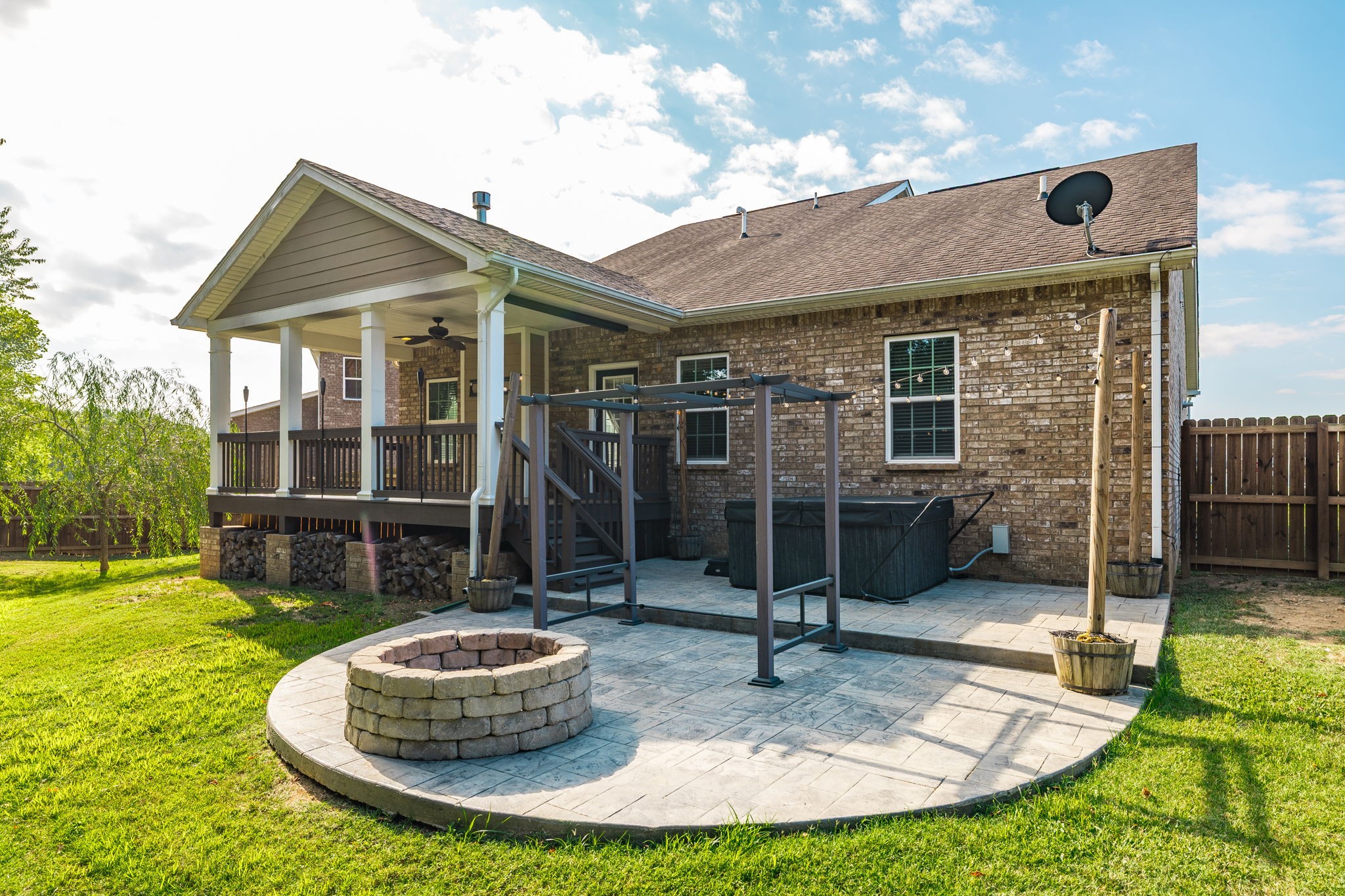 451 Goodman Dr