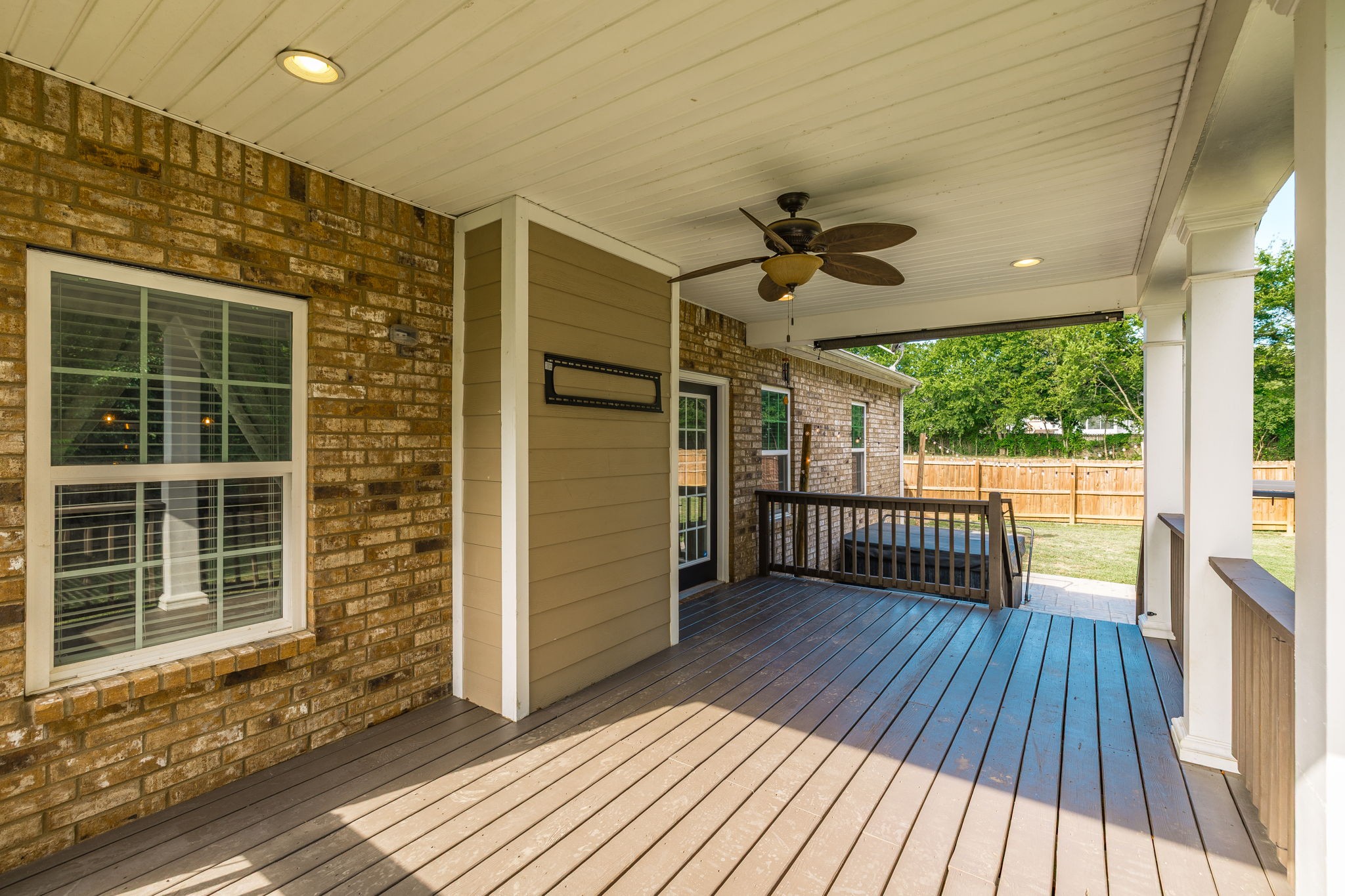 451 Goodman Dr