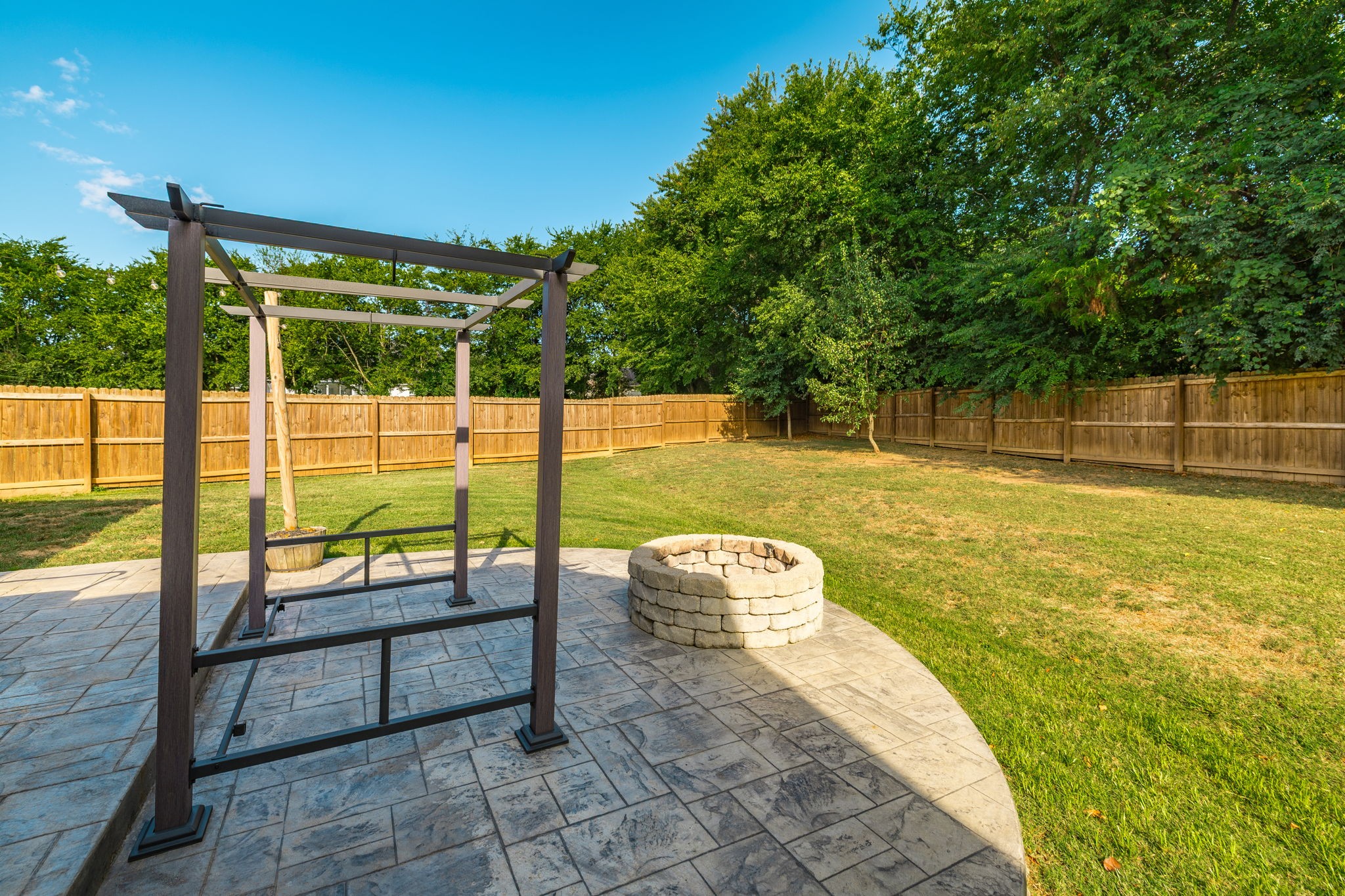 451 Goodman Dr