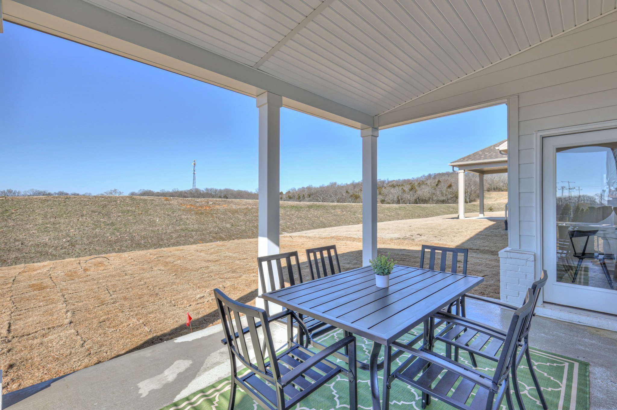 516 Triple Crown Cir