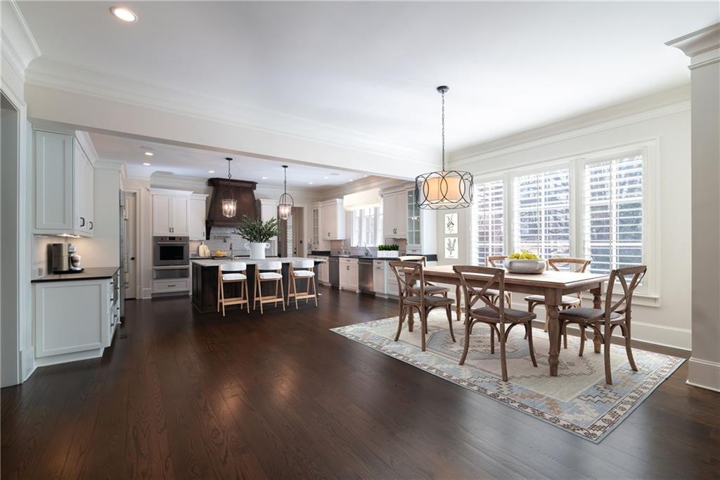 200 Rivermere Way