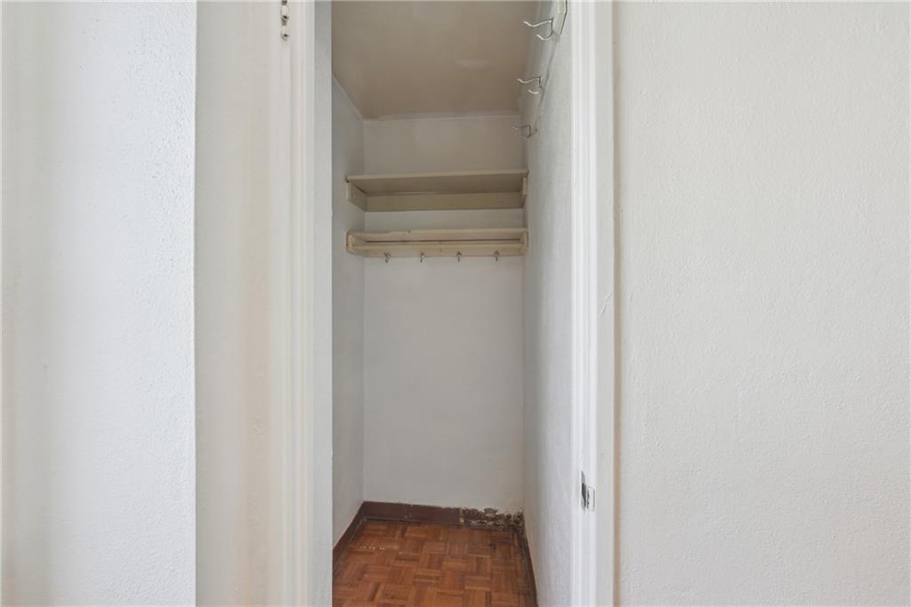 300 Peachtree Street NE Unit 5A