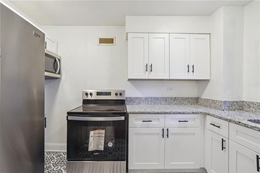 300 Peachtree Street NE Unit 5A